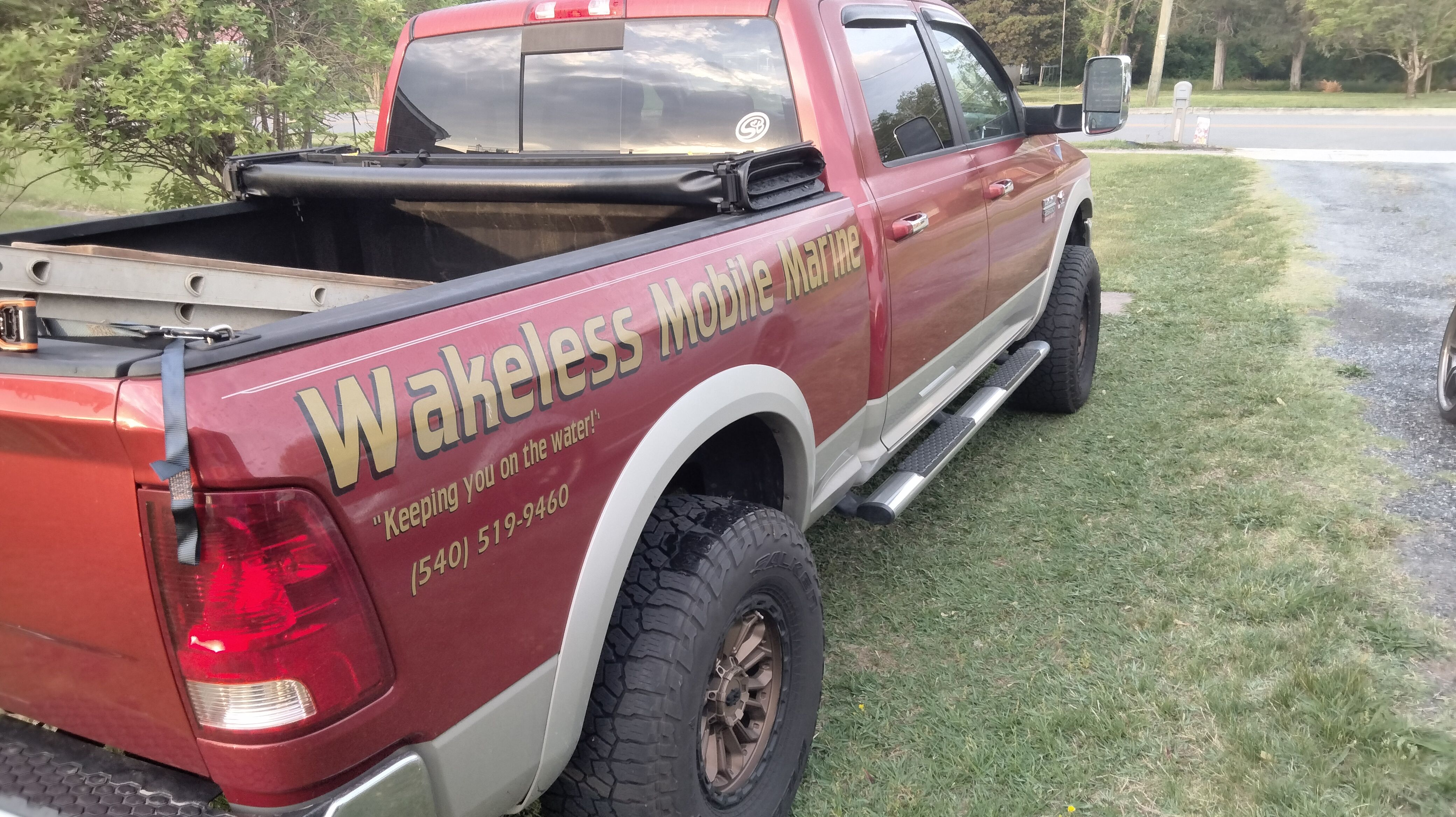  for Wakeless Mobile Marine in Huddleston, VA