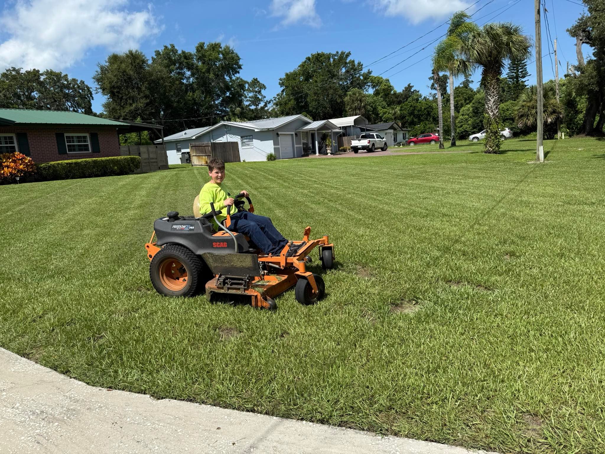  for Amerigrown Tree And Lawn in Apopka, FL