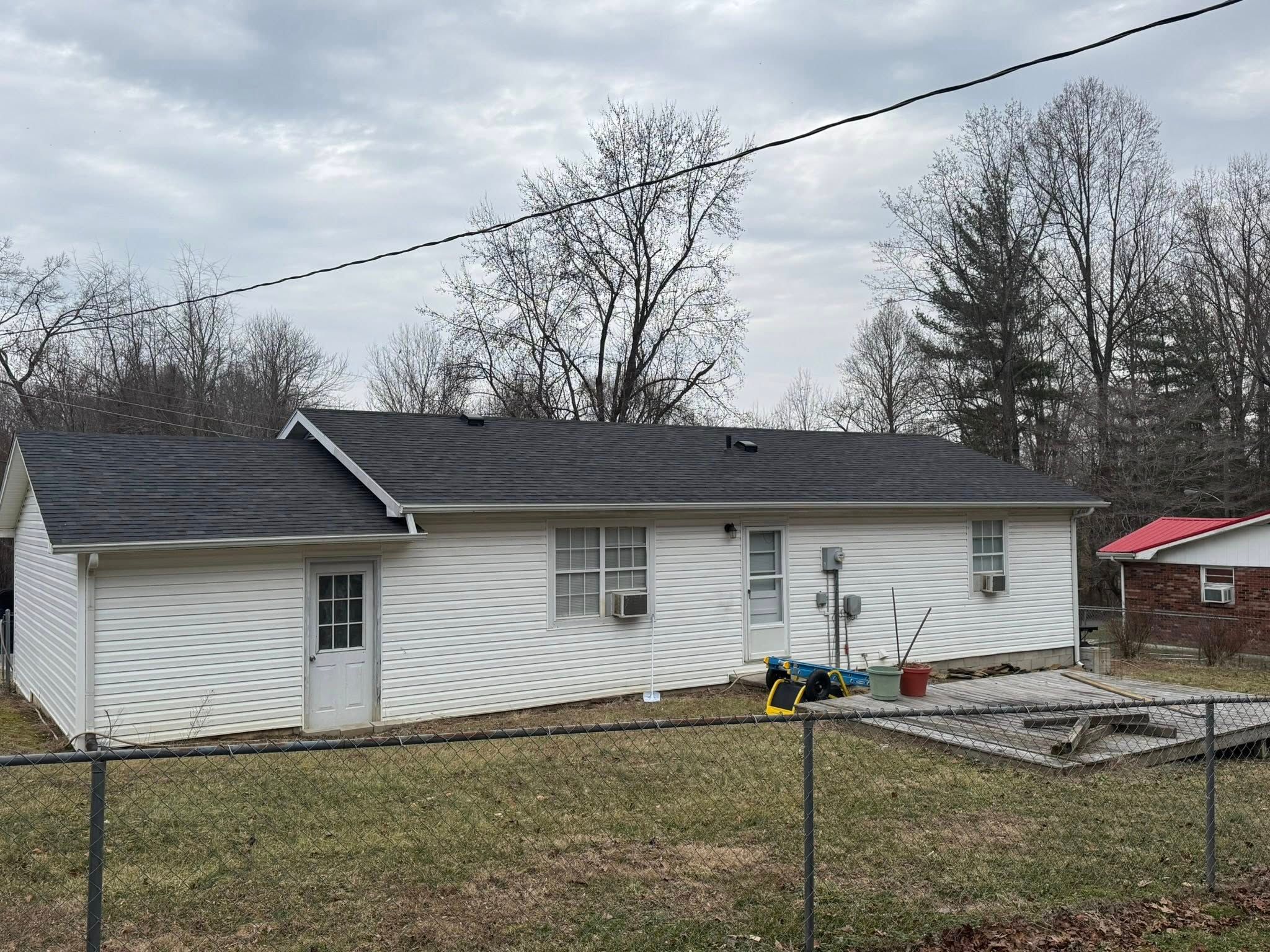  for Green River Roofing LLC in Columbia, KY