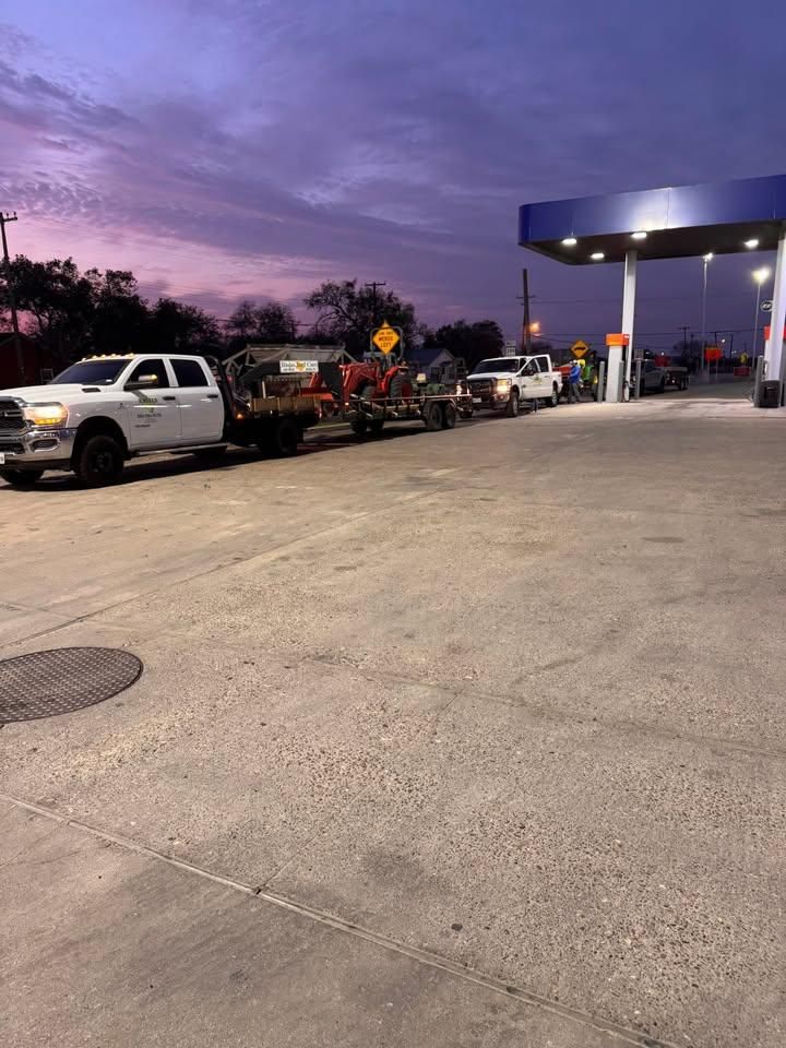  for Riojas Turf Care in Alice, TX