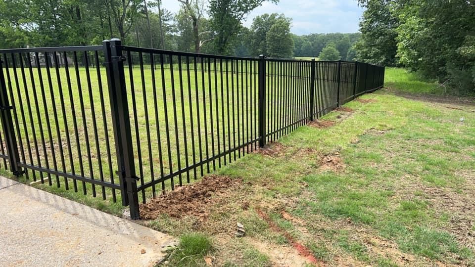  for Manning Fence, LLC in Hernando, MS