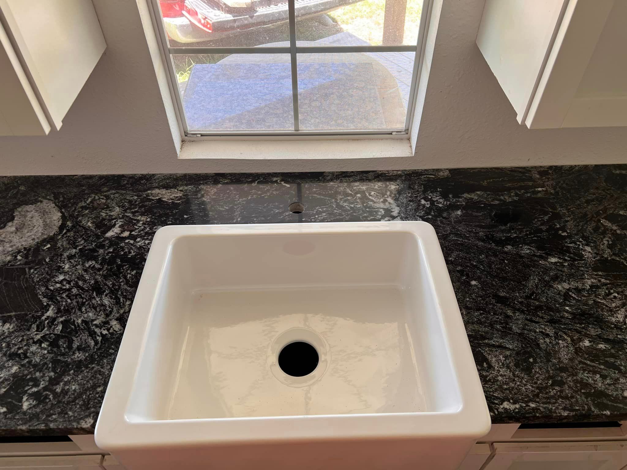  for Omega Granite LLC in Ravenna, TX