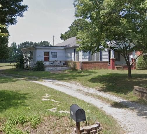  for Super Roofers in Dyersburg, TN