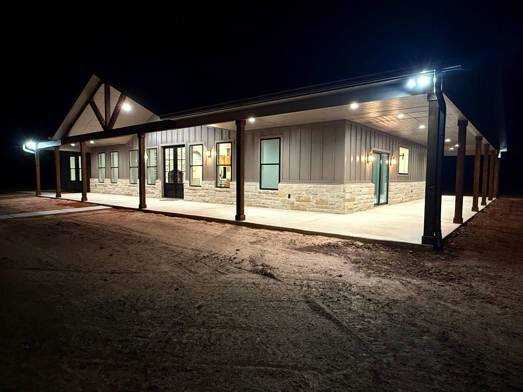  for Reaves Custom Homes LLC in Jacksboro , TX