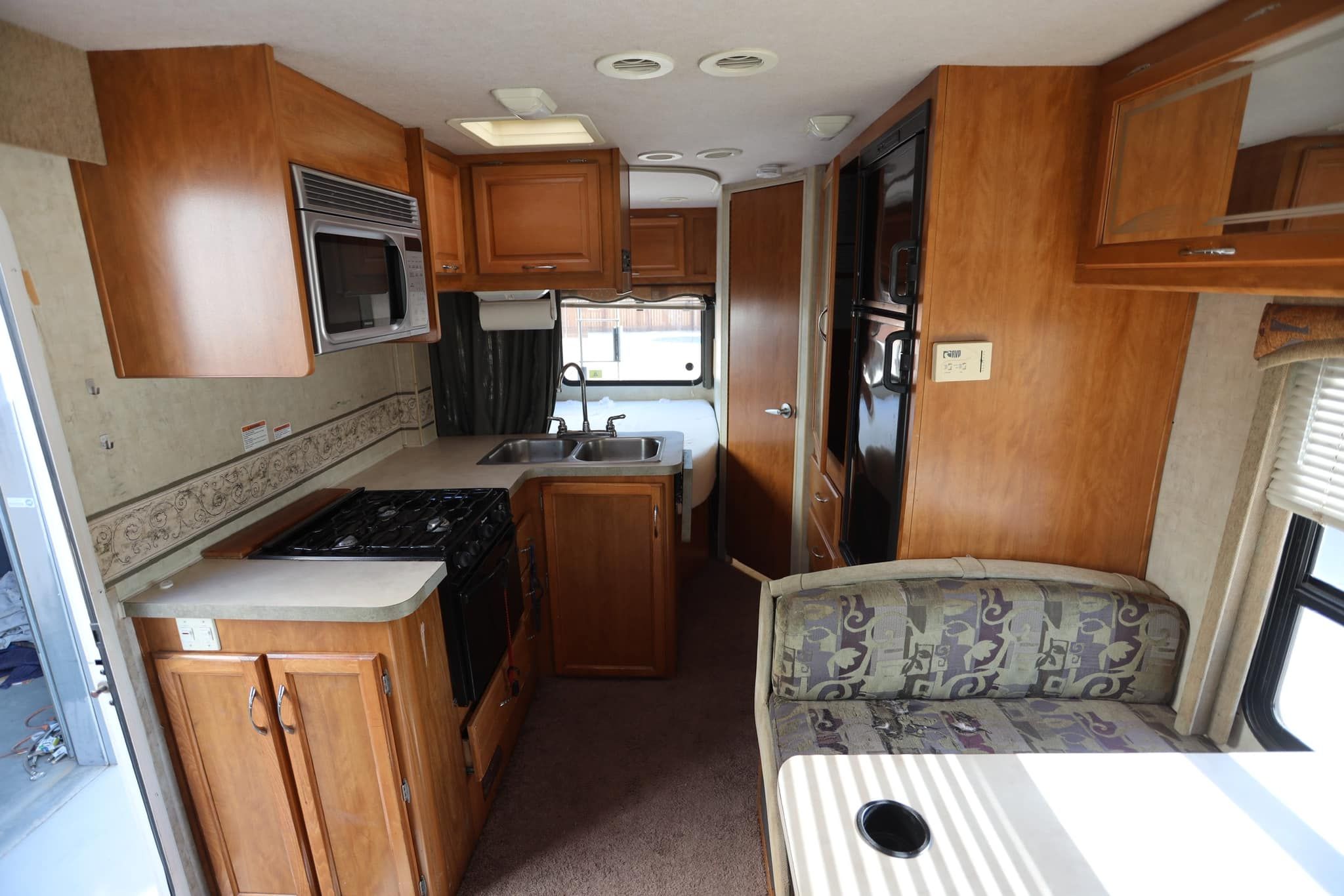 All Photos for Mauka to Makai RV Renovations in Los Angeles, CA