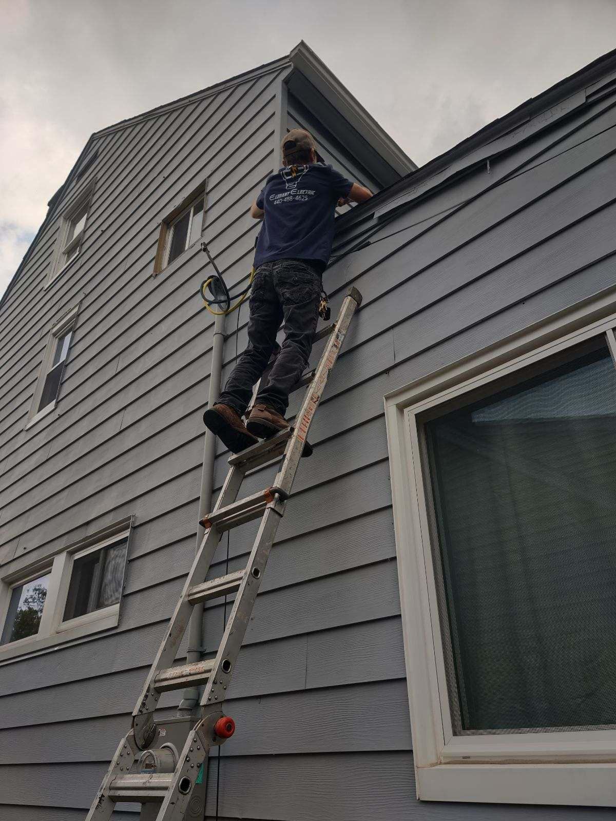  for Elegant Electric in Eastlake, OH