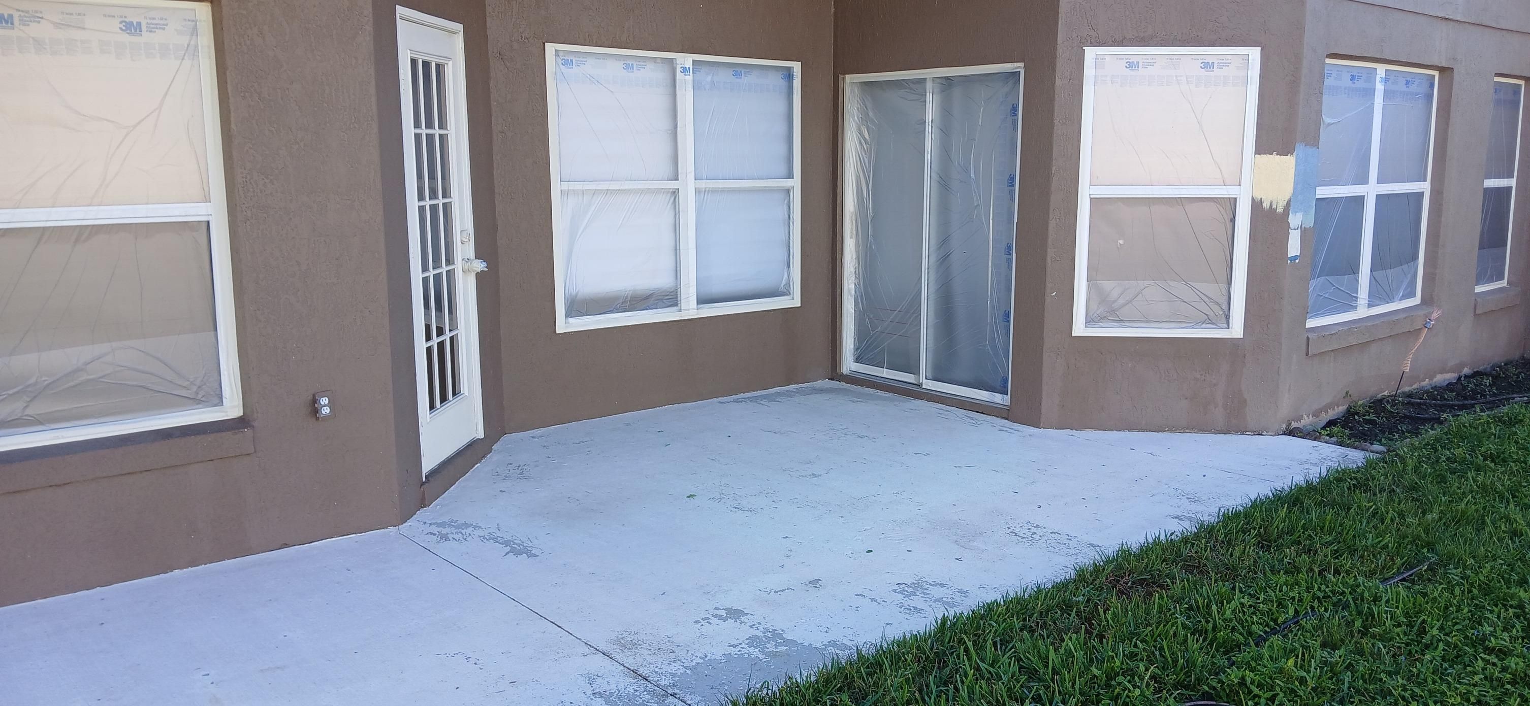  for Bradley Bradshaw Painting in Christmas, FL