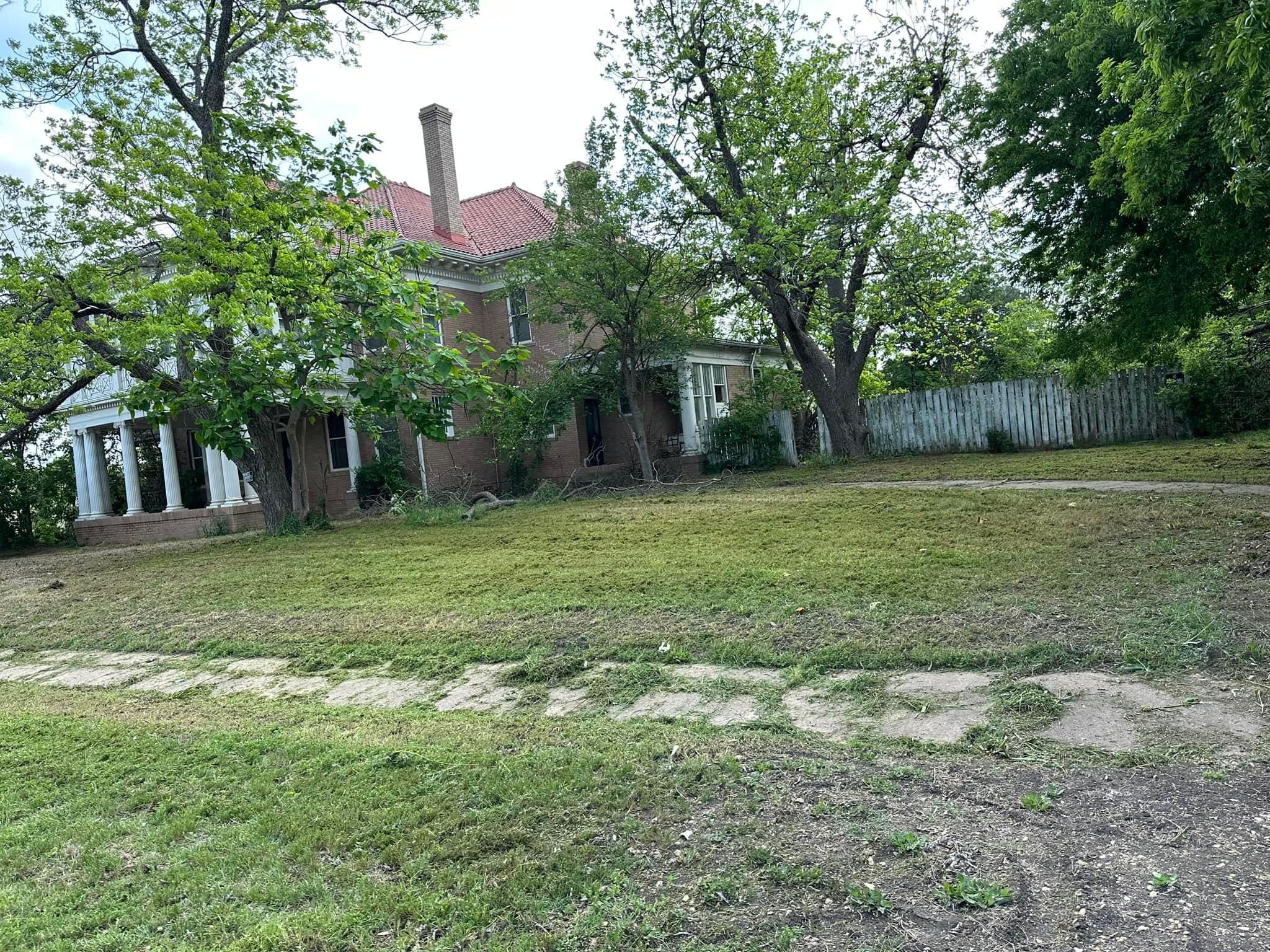 Mowing for Allen Lawn Care in Taylor, Texas