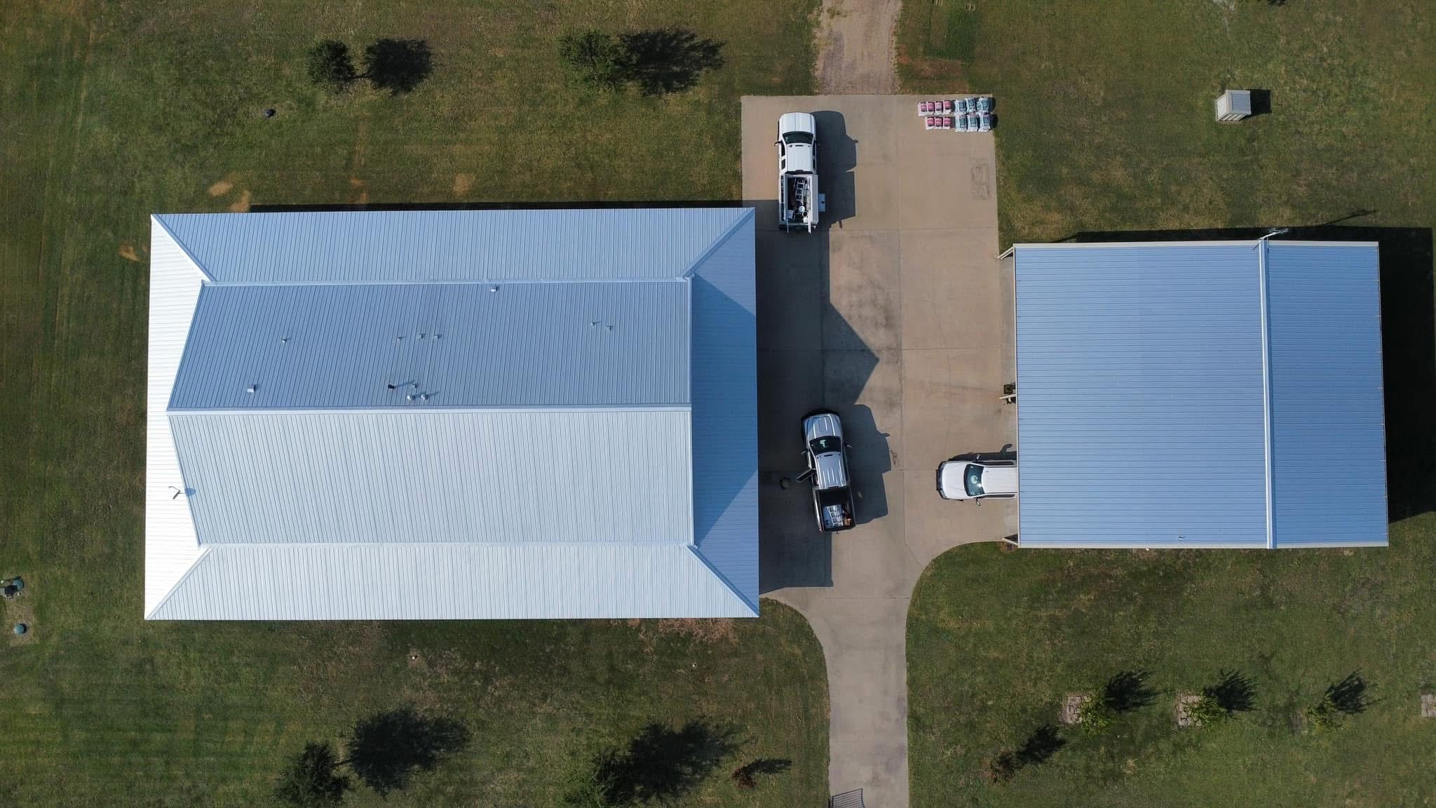 Metal roofs  for Barcenas Roofing & Remodeling in San Saba, TX