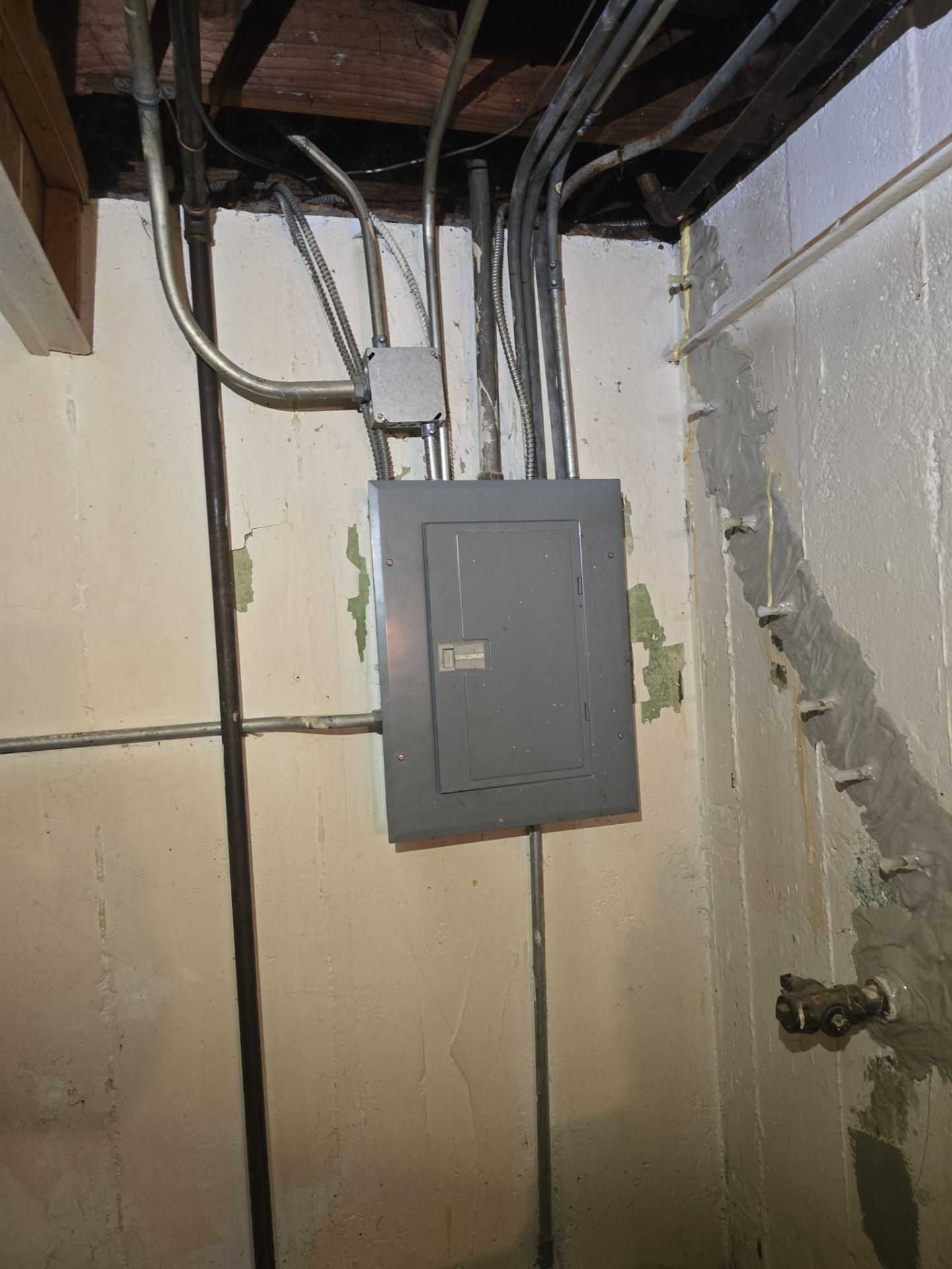  for Grunt Electric in Bensenville, IL