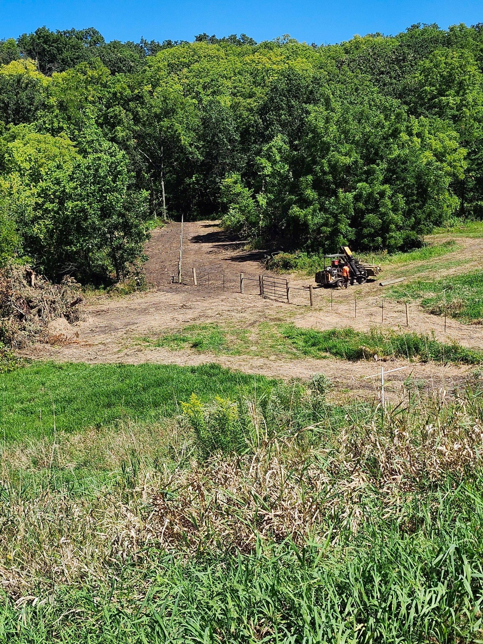  for HWY 2&65 Fabrication & Fencing in Humeston, IA