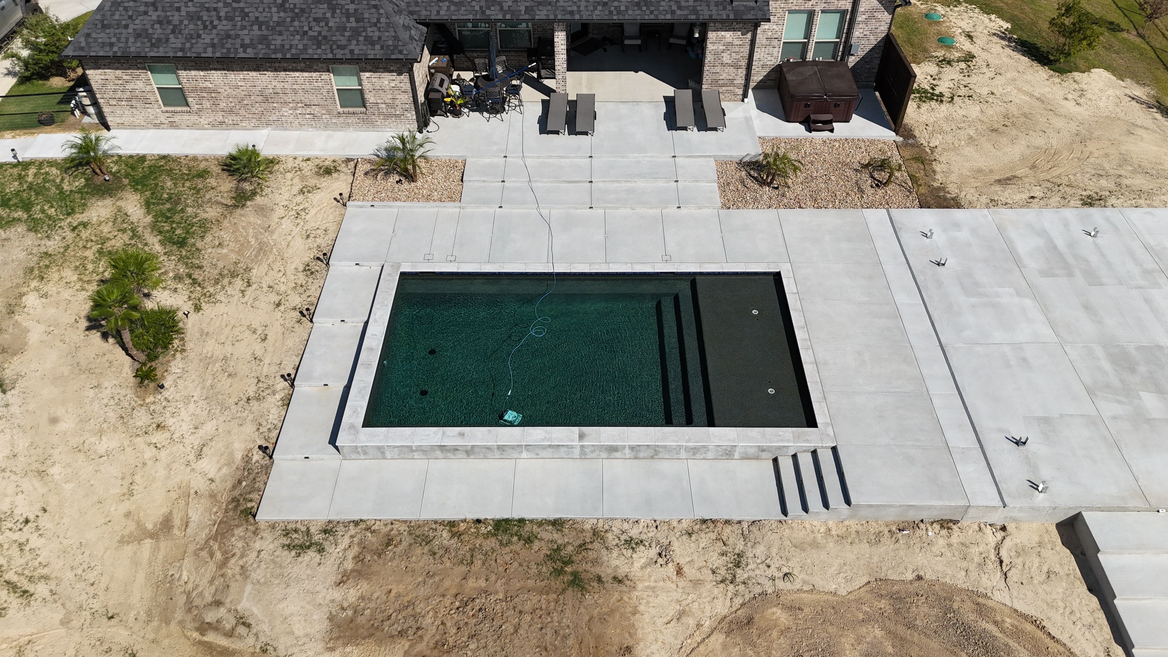  for Black Diamond Custom Pools LLC in Azle, TX