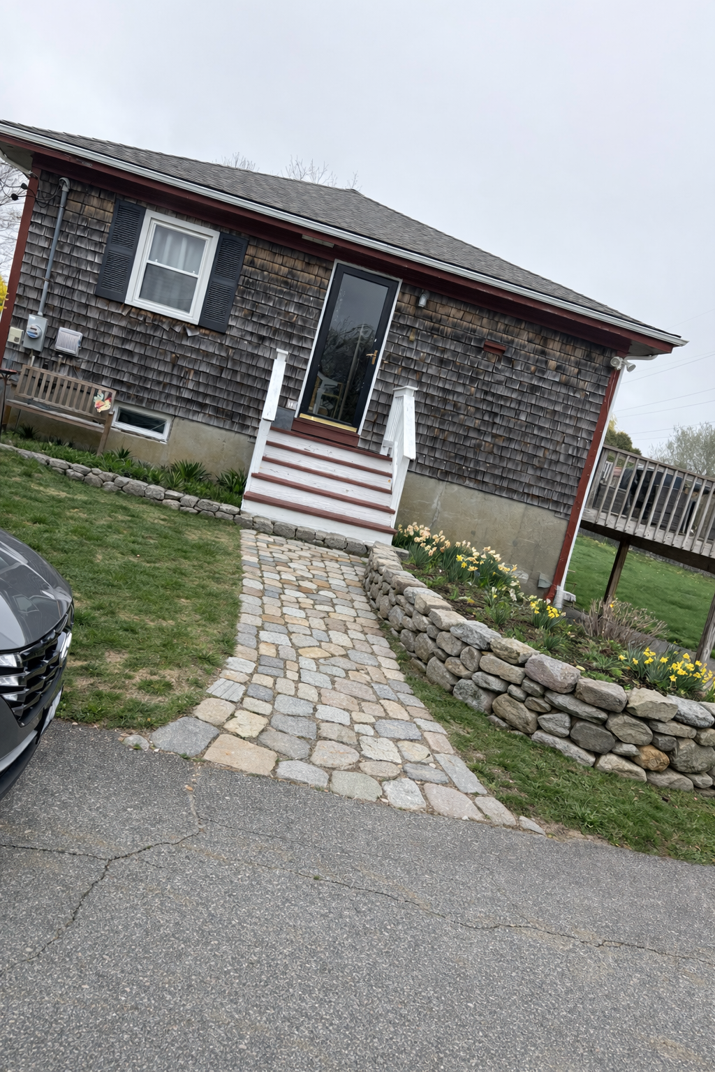  for Kingston Lawn Care in Providence, RI