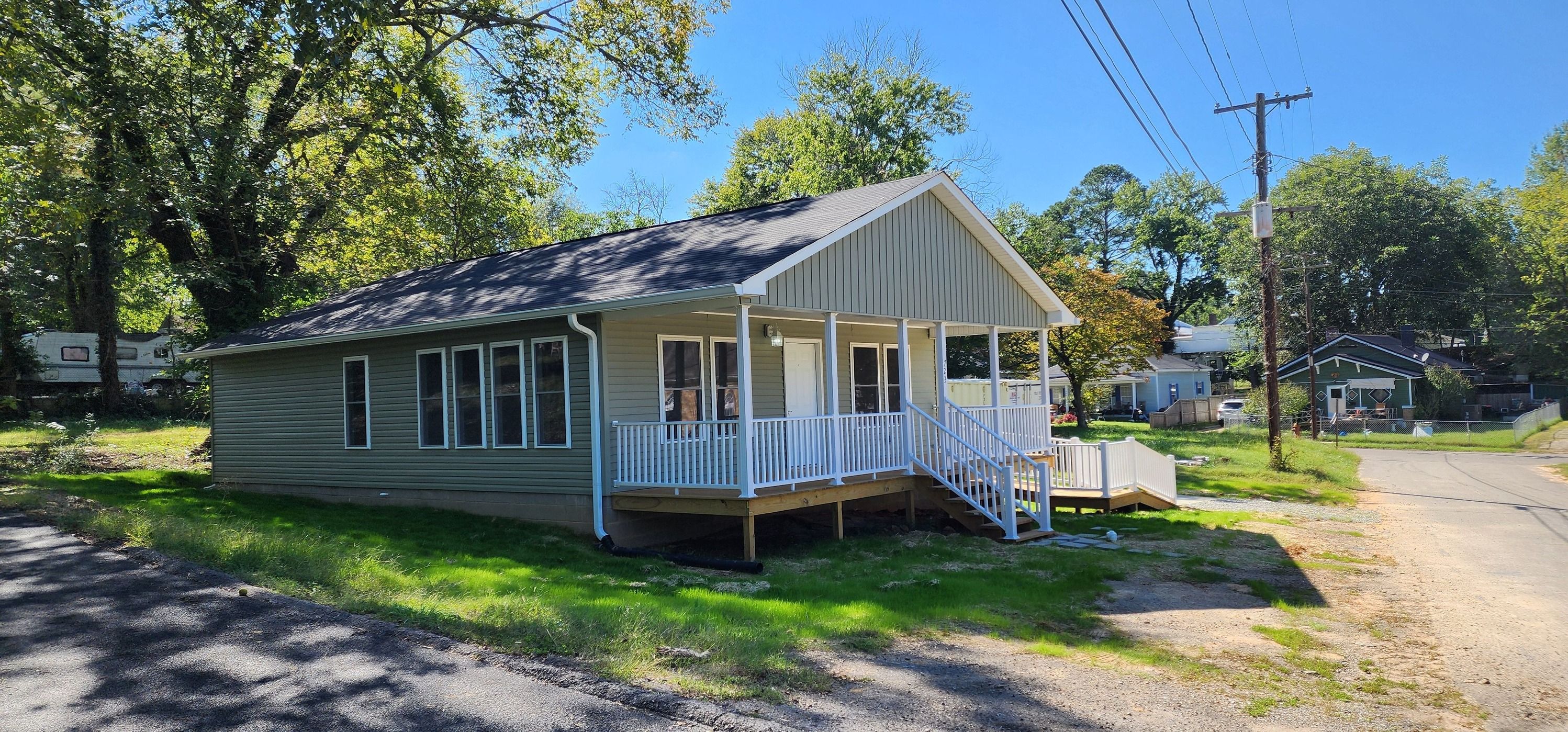  for IVY Contracting in Buena Vista, TN
