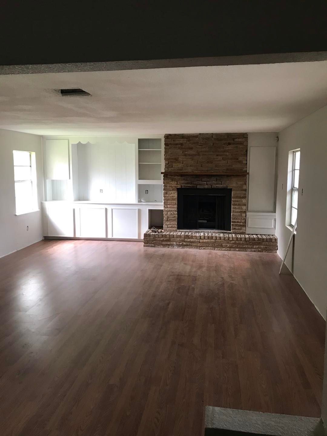  for Elite Construction in Rosharon, TX