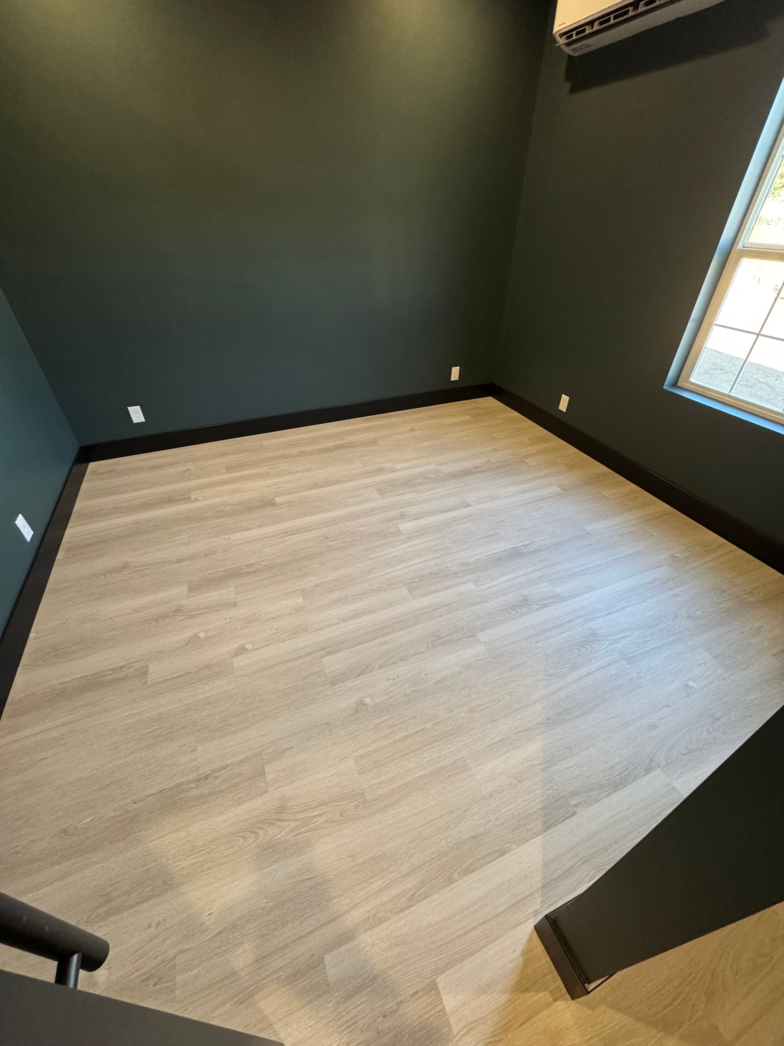 Flooring for Carpentry Kings Construction in Hurricane, UT