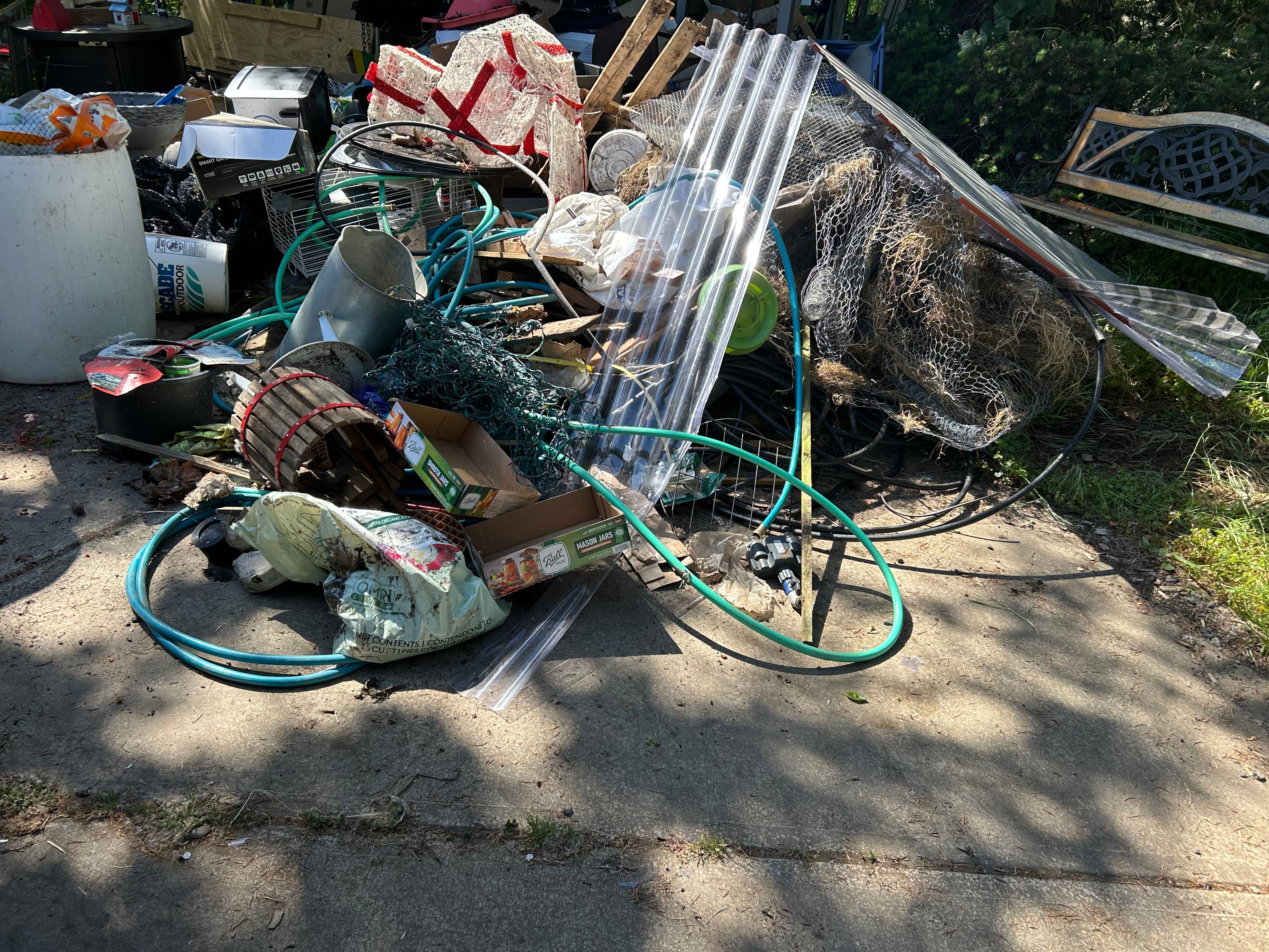  for Sol Junk Removal in Independence, OR
