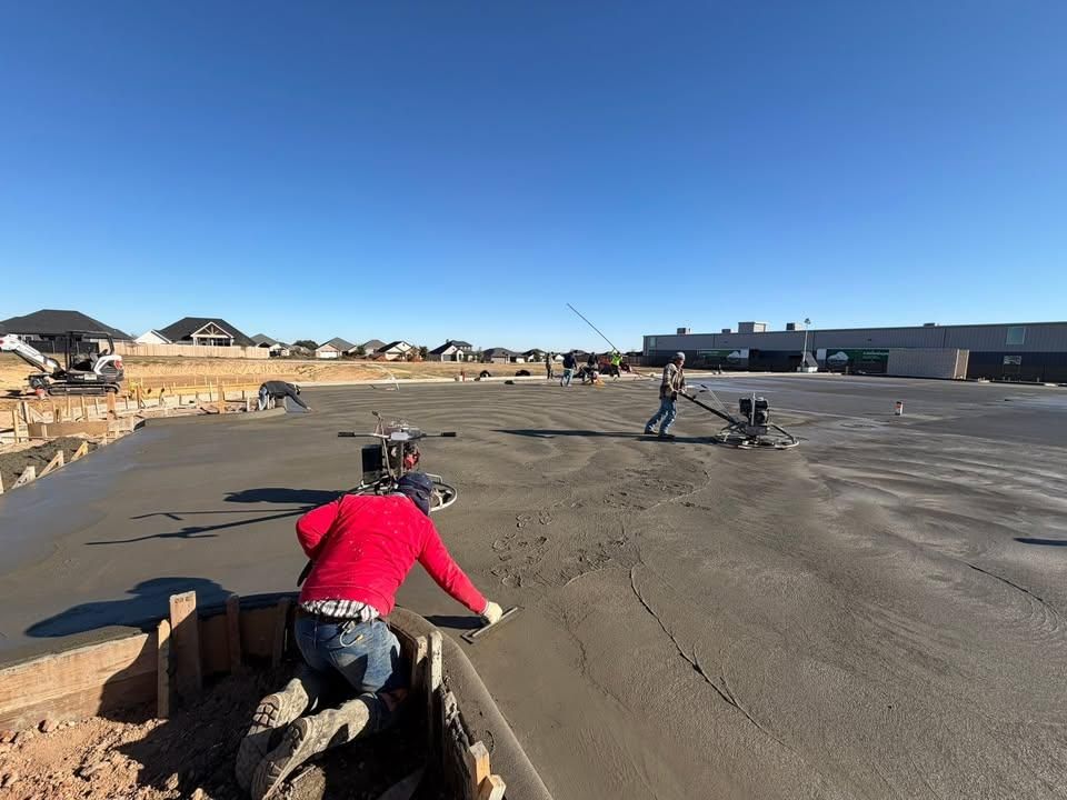  for J & M Contracting in Hewitt, TX