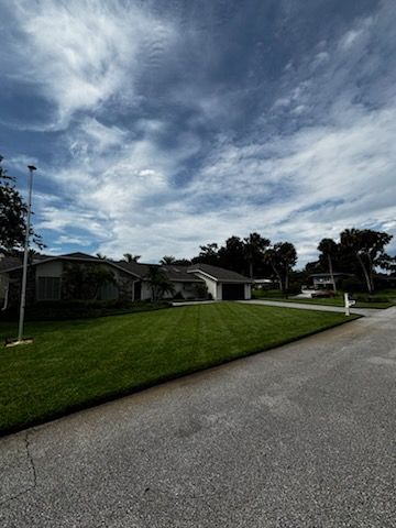  for Vanic's Landscaping in Port Orange, FL