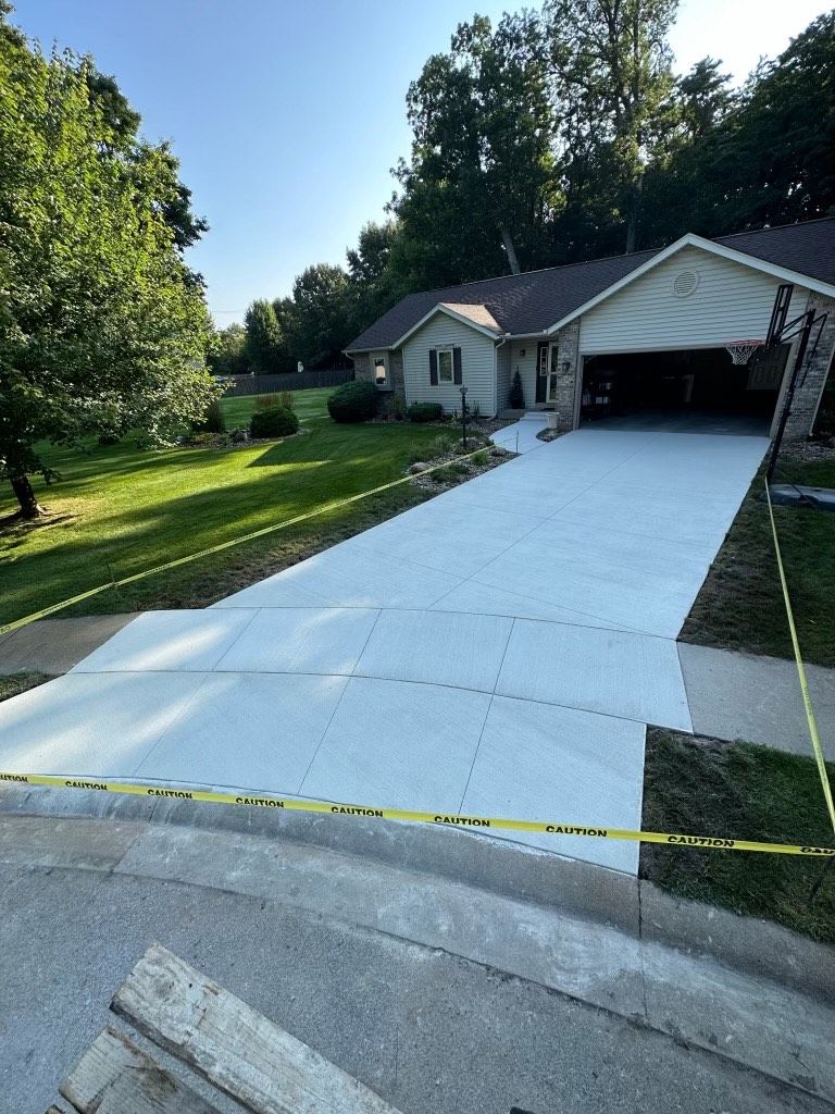 Concrete (Driveways, Sidewalks, Patios) for Curb Concepts Plus in Mishawaka, IN