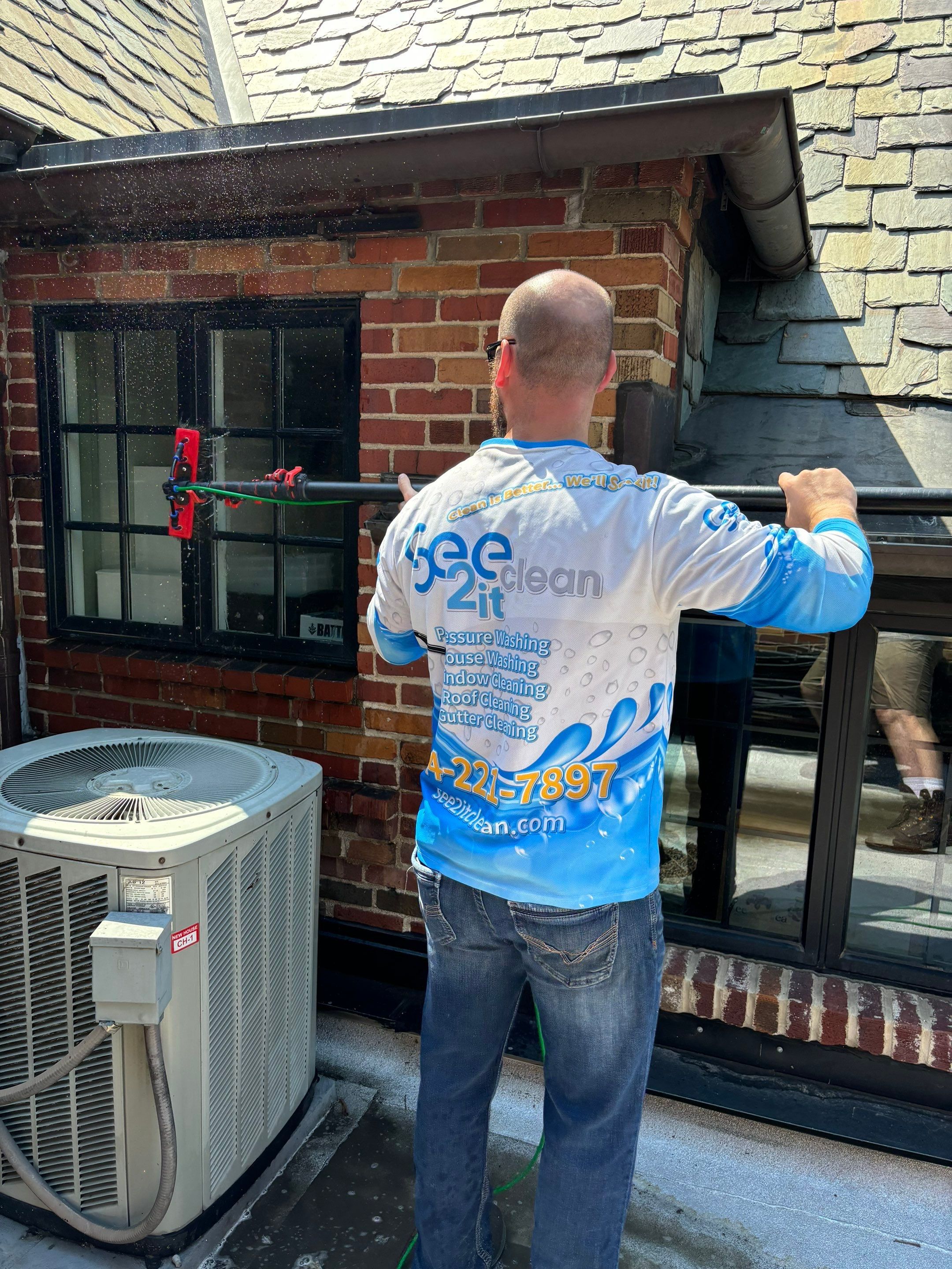  for See2it Clean in St Louis, MO