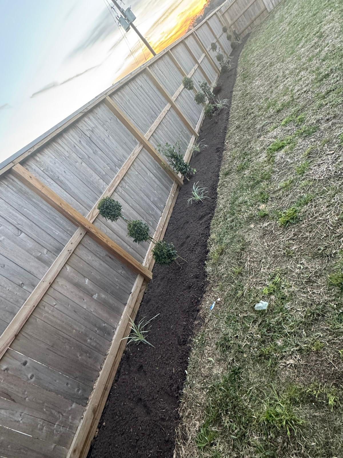  for Loredo's Landscaping in New Caney, TX