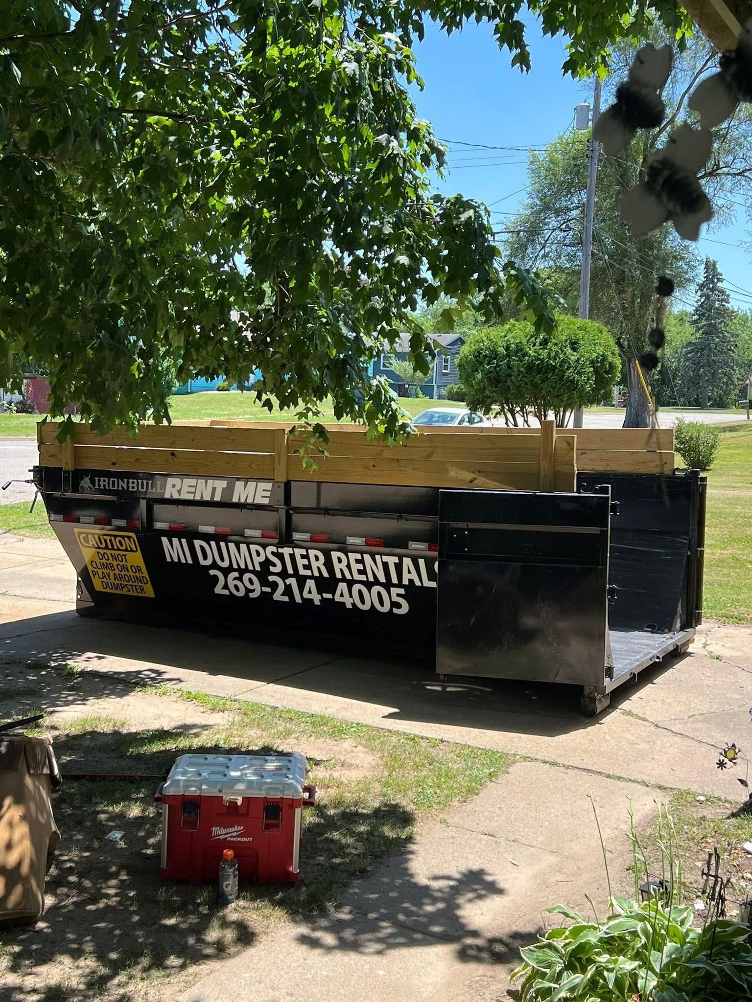  for MI Dumpster Rentals LLC in Bangor, MI