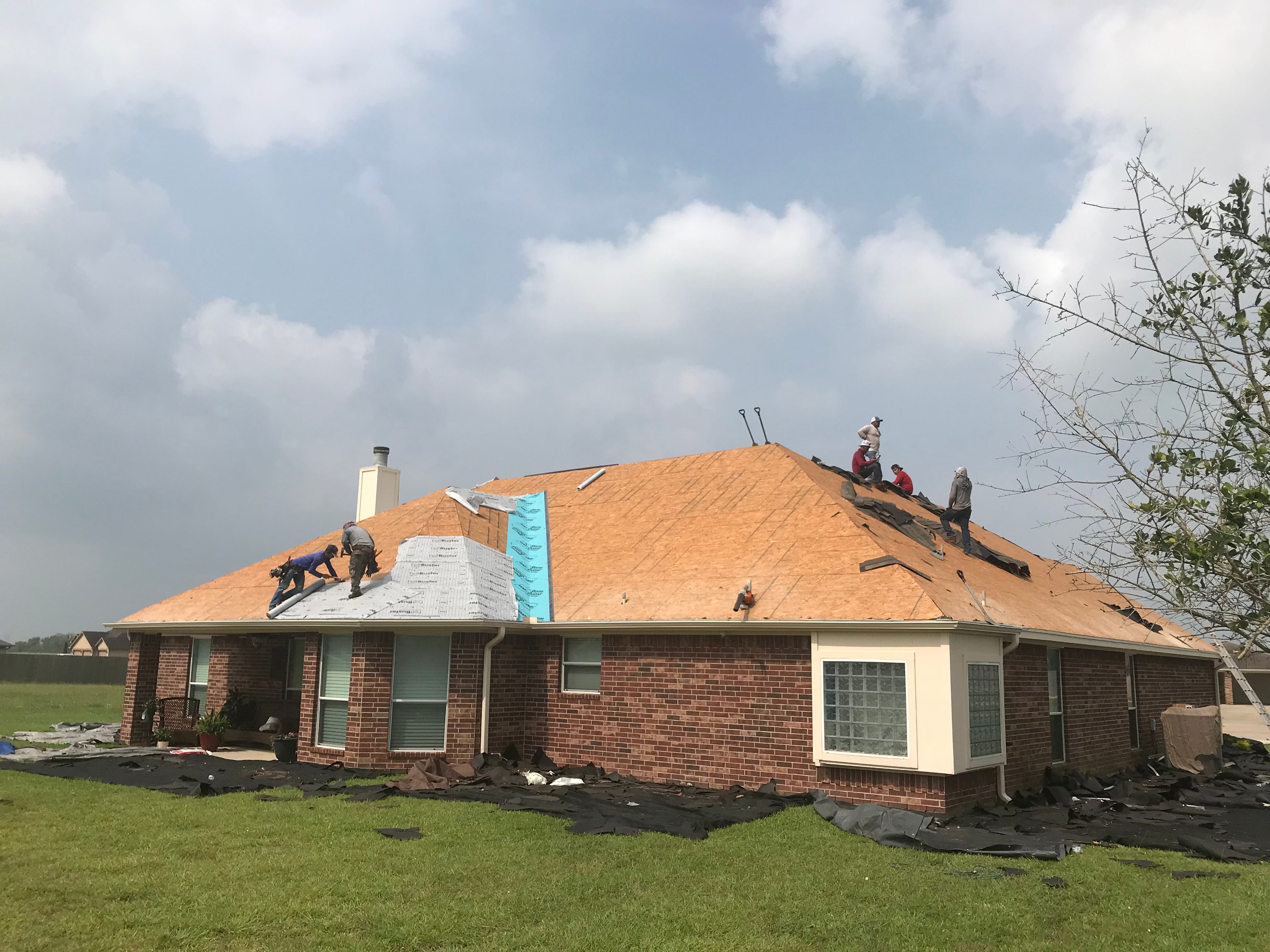  for E & E Roofing & Exteriors LLC in Baytown, TX