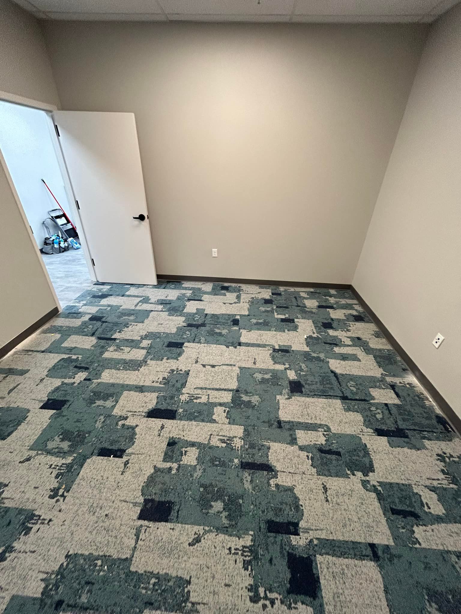 Residential Cleaning for Aquamen Cleaning in Memphis, TN