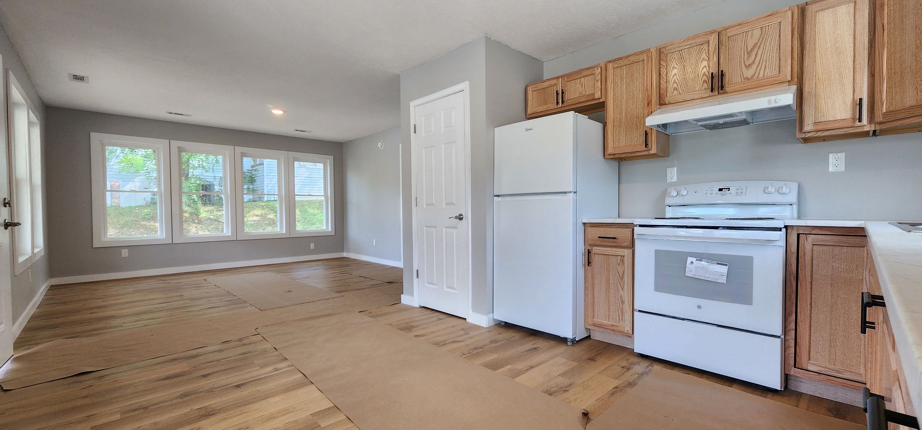  for IVY Contracting in Buena Vista, TN