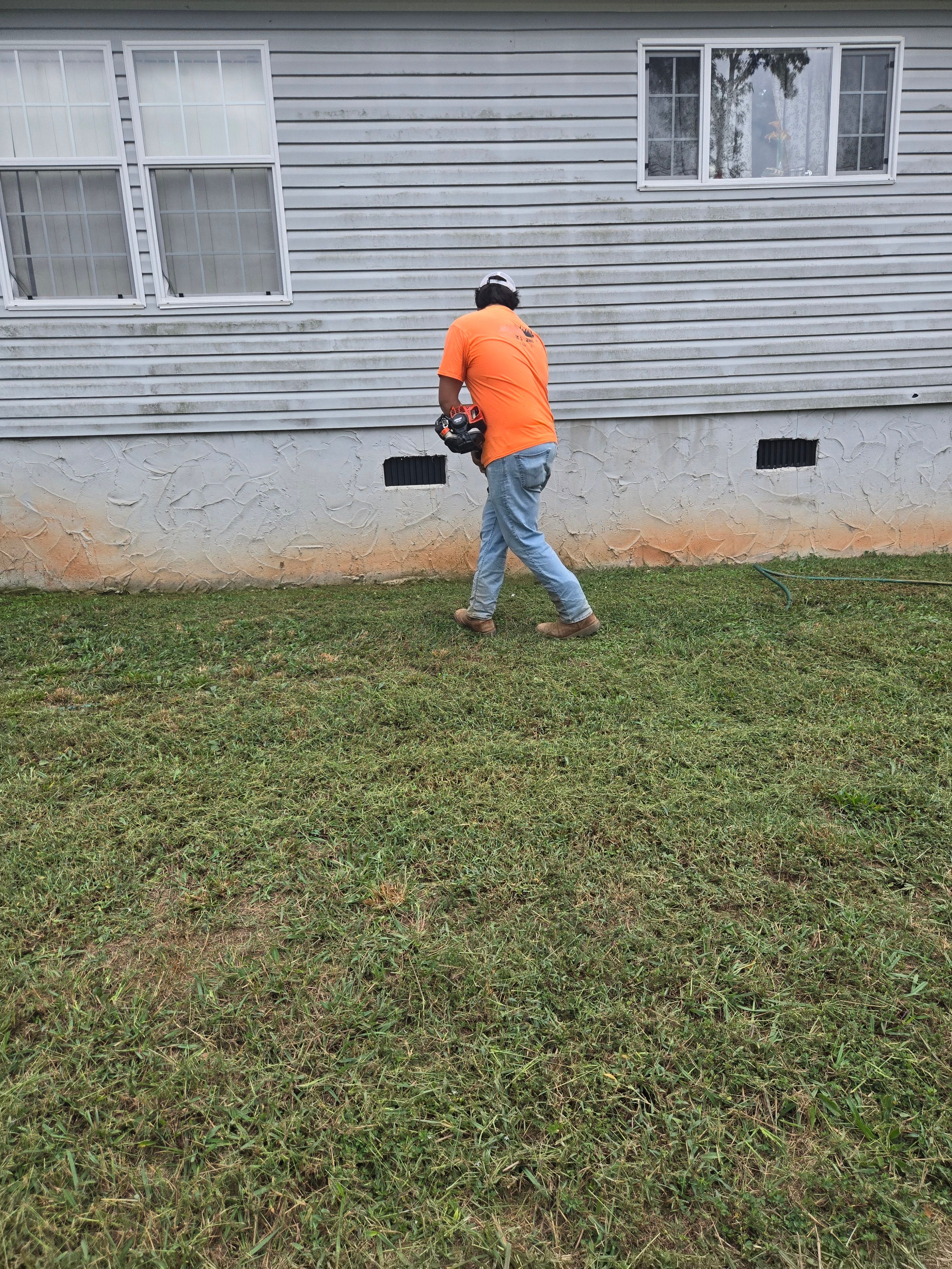  for Palmour's Lawn Care in Gainesville, GA