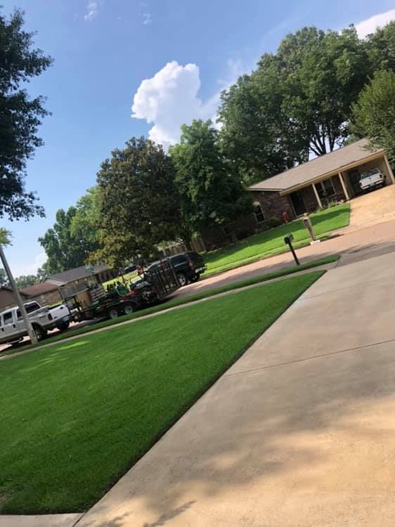 All Photos for Spectacular LawnScapes in Olive Branch, MS