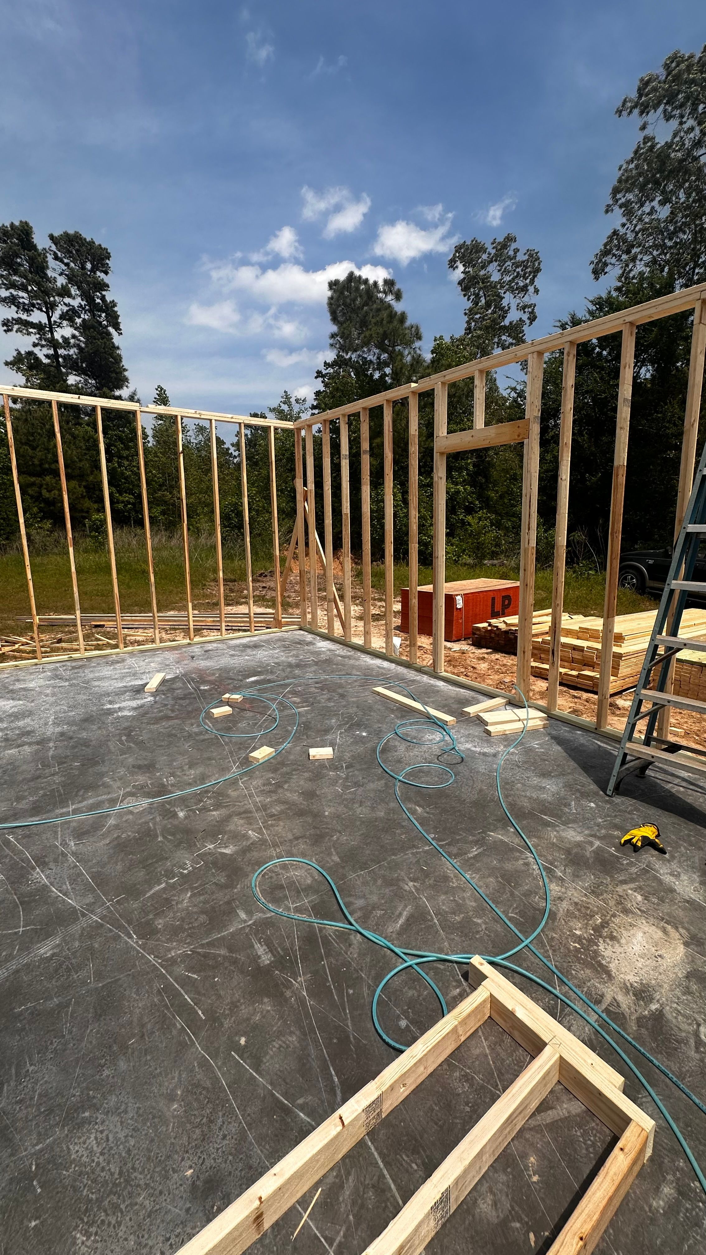  for Piney Woods Renovations in Tyler , TX