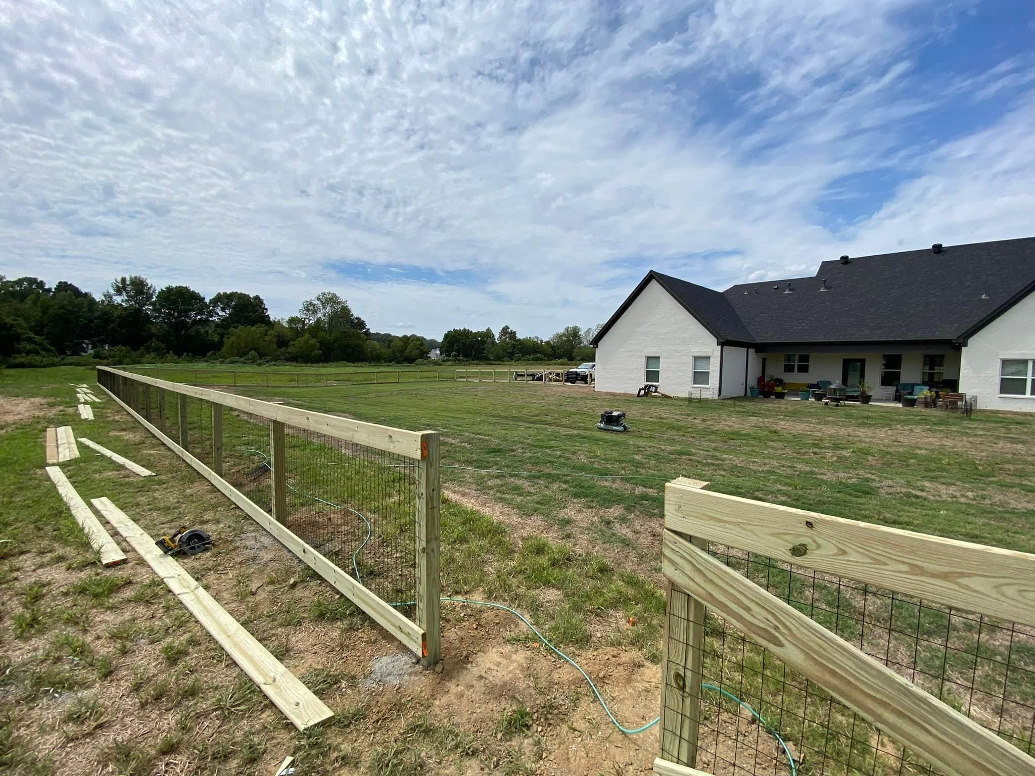  for Manning Fence, LLC in Hernando, MS