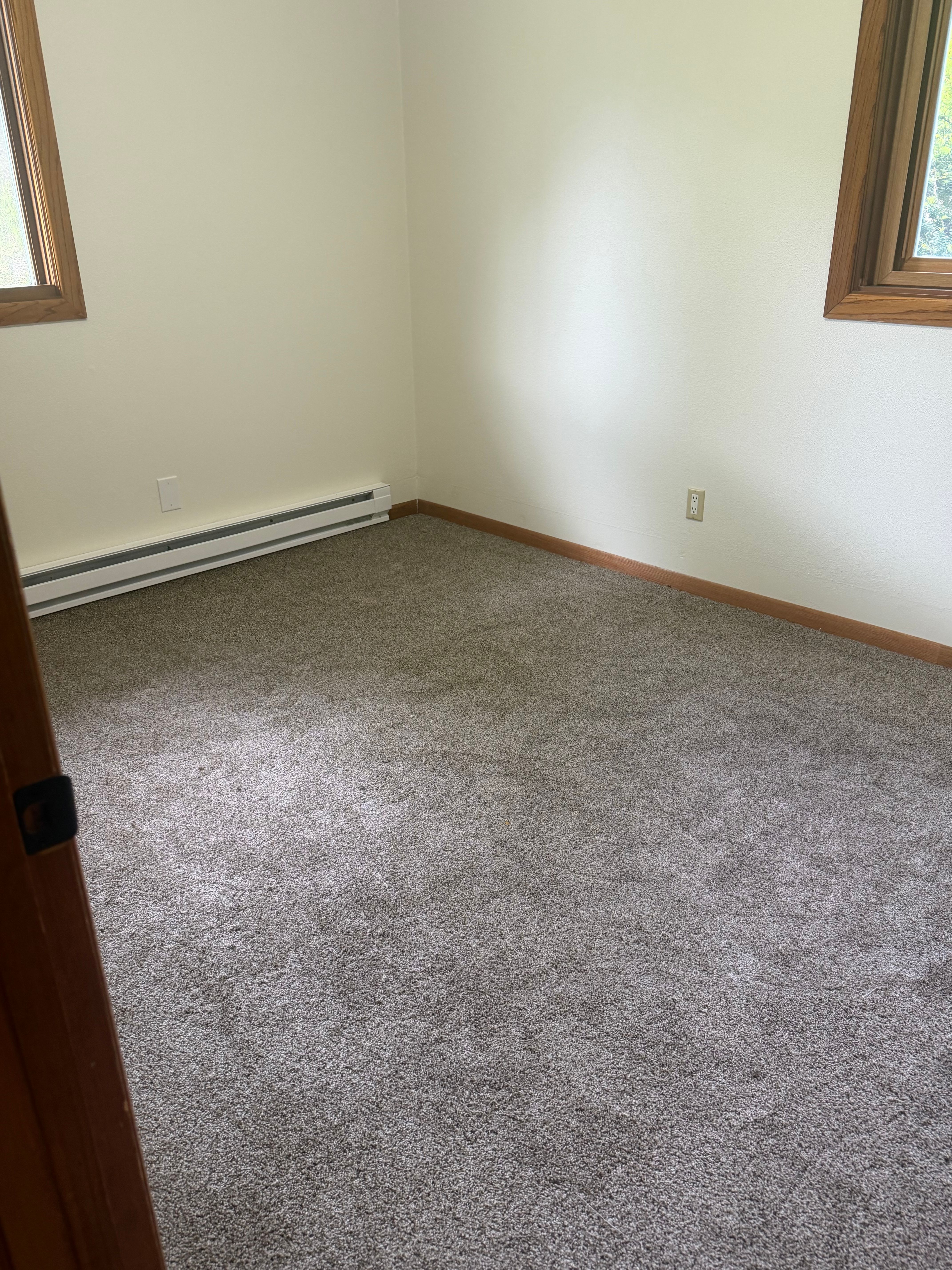  for R. Royal Floors in Royalton, MN