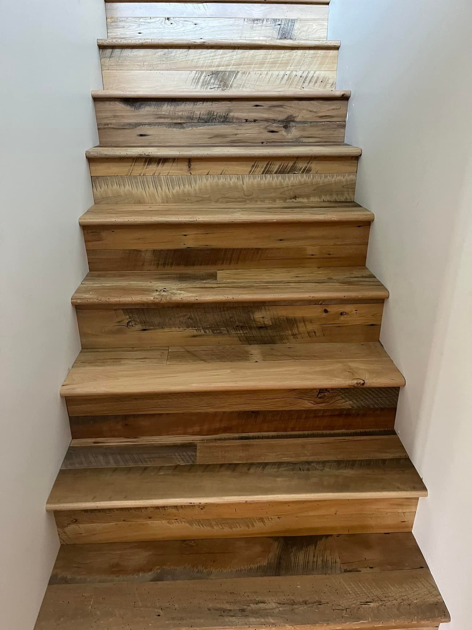  for Everglow Flooring in Columbus, OH