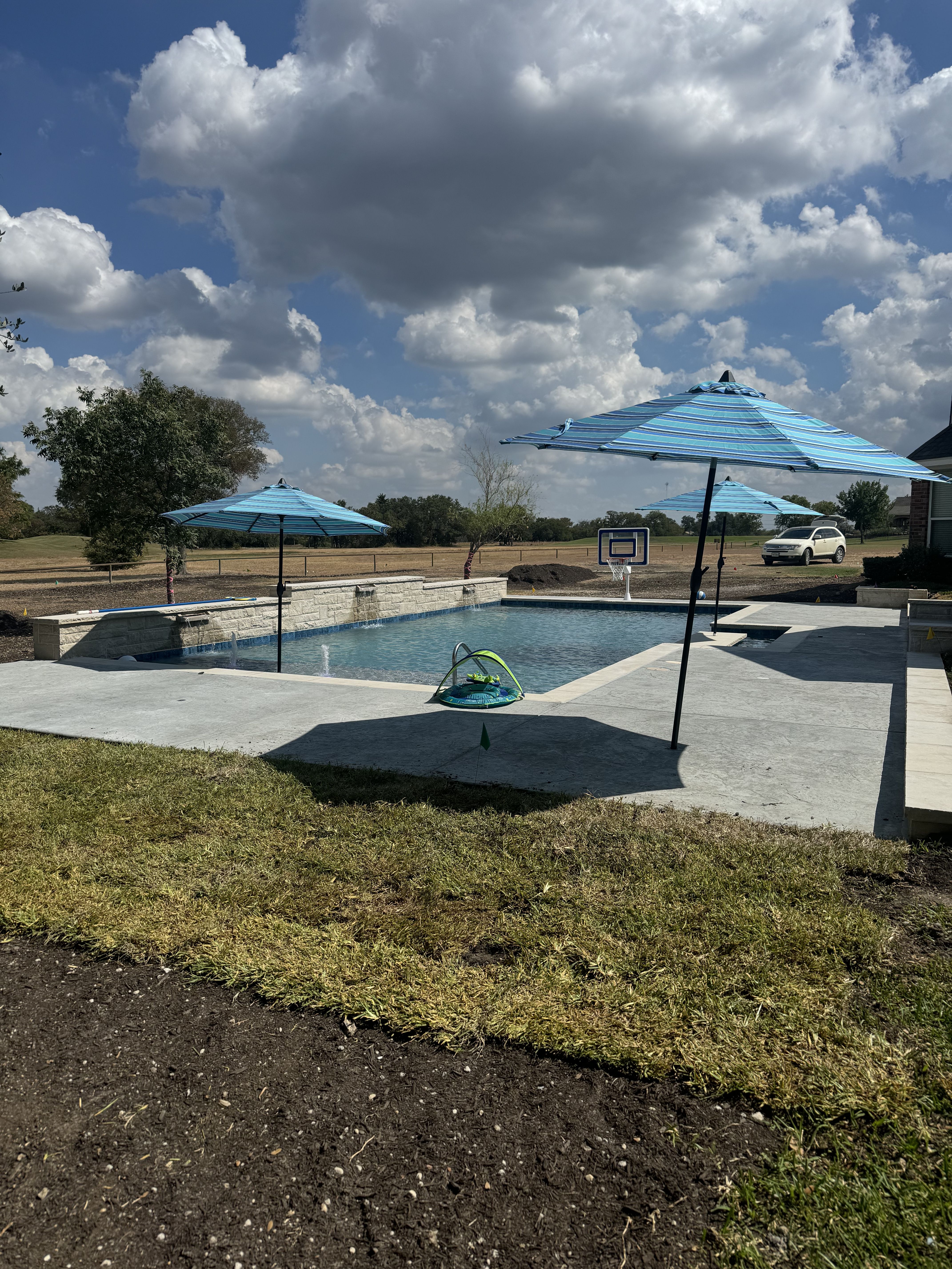  for Black Diamond Custom Pools LLC in Azle, TX