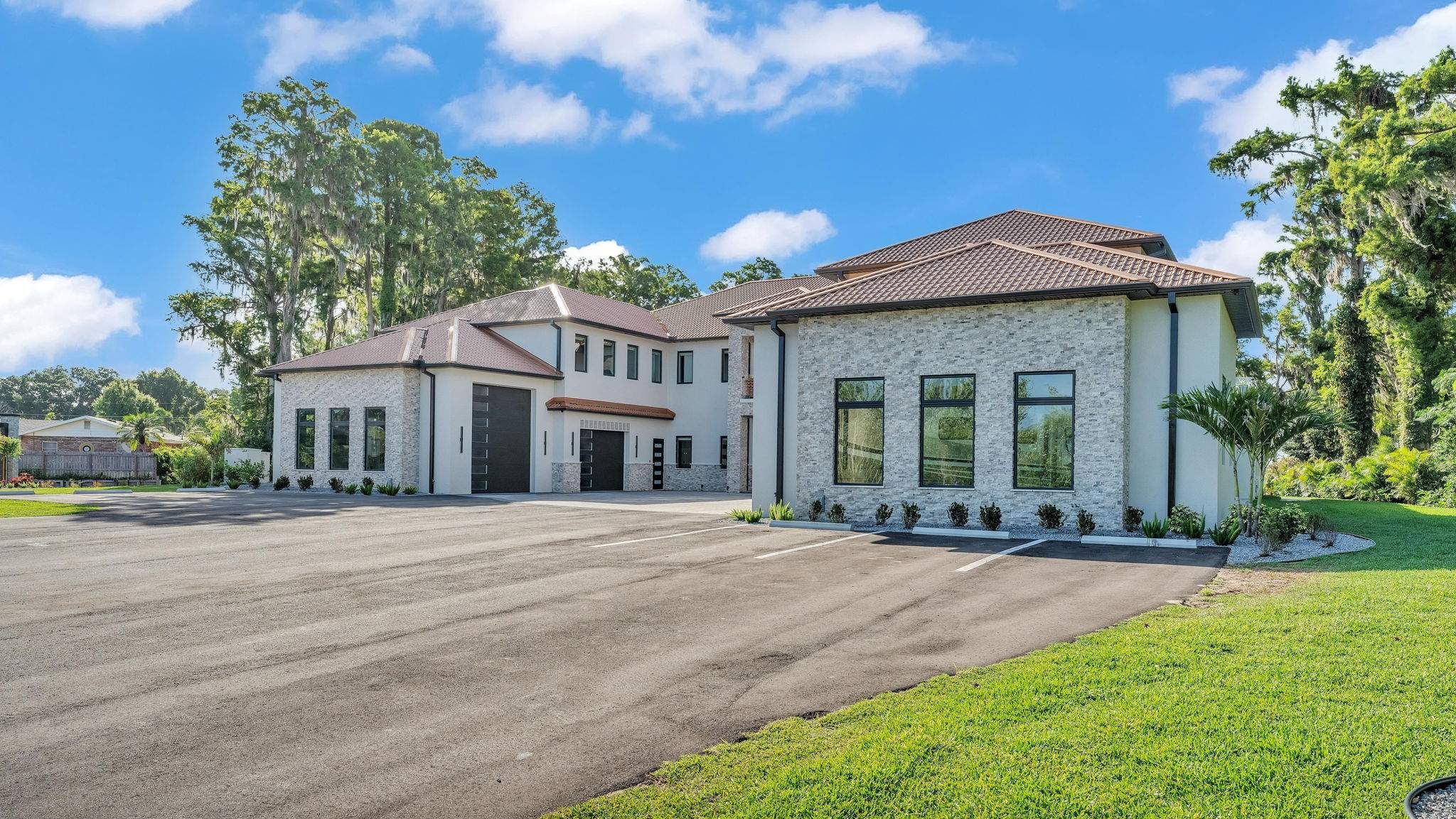  for Webb Homebuilders Group in Lakeland, FL