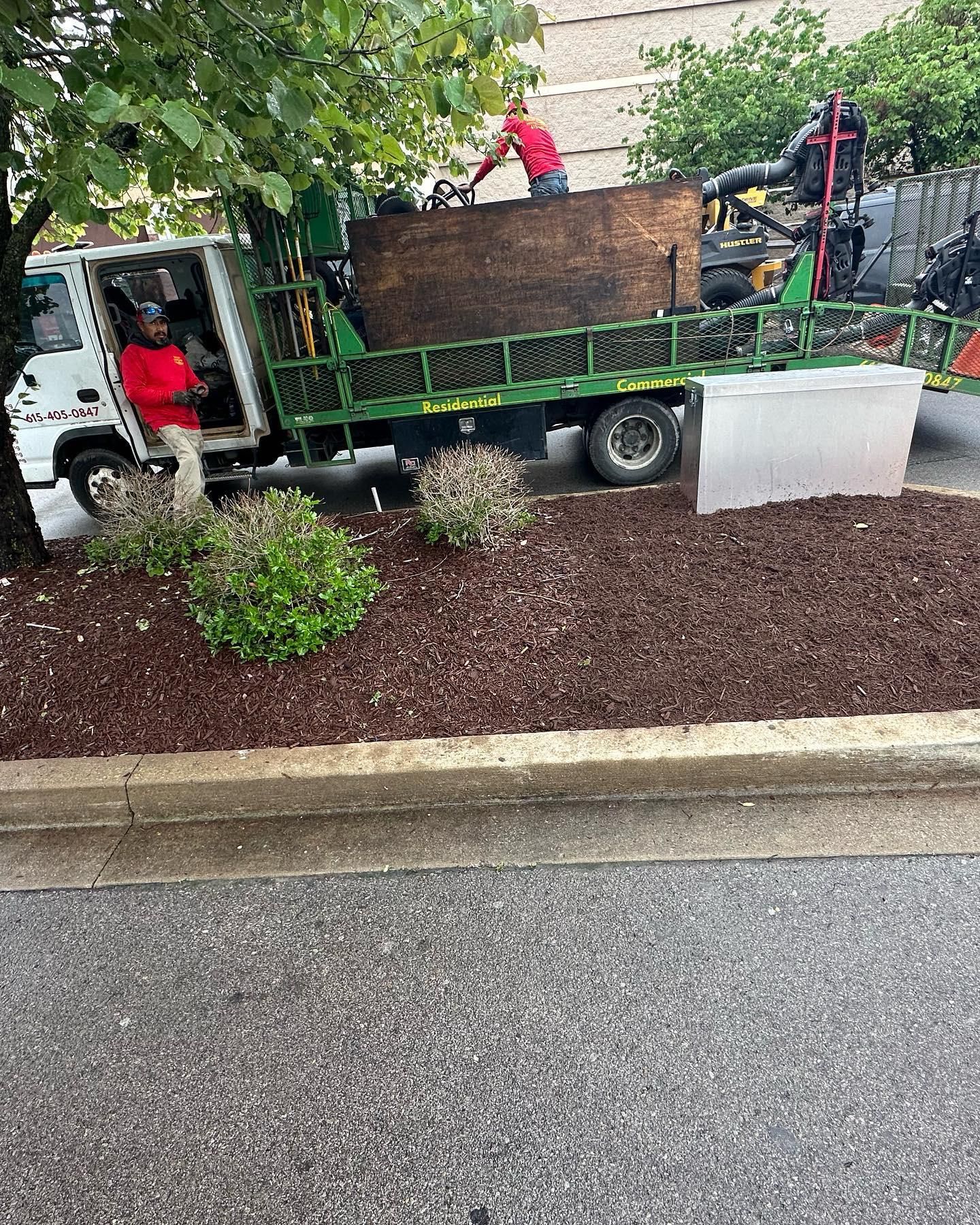  for The Right Price Right Choice Lawn Care Services in Murfreesboro, TN