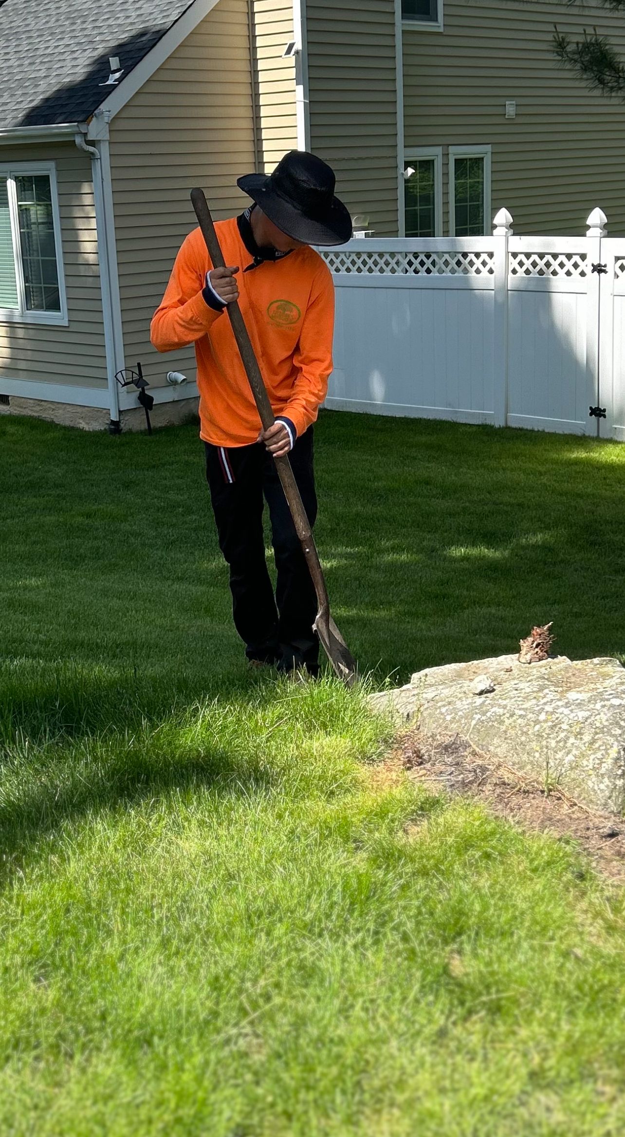  for Zaldivar’s Lawn Care INC  in Peekskill, NY