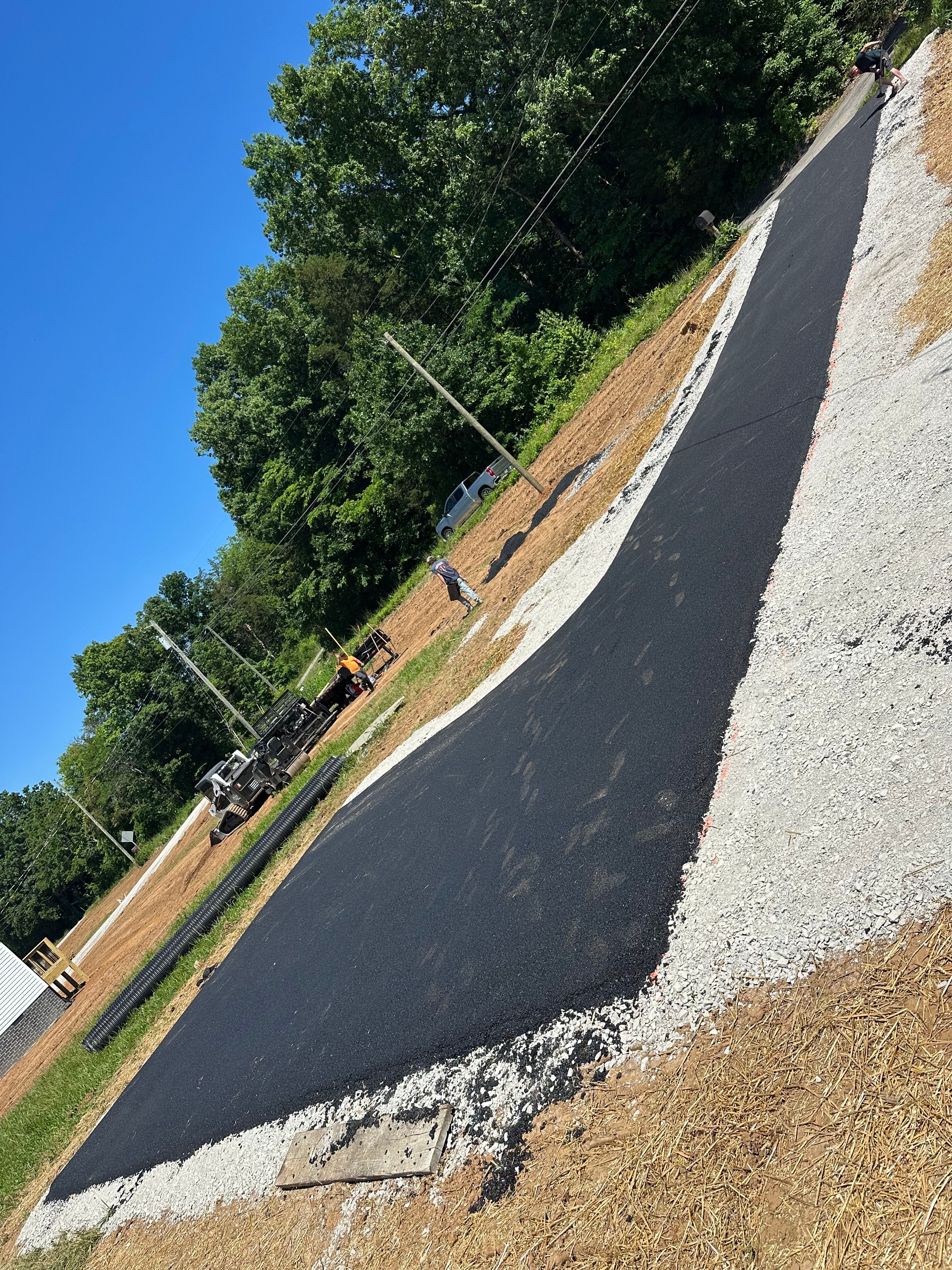  for Metzler Paving and Sealcoating LLC in Jacksboro, TN