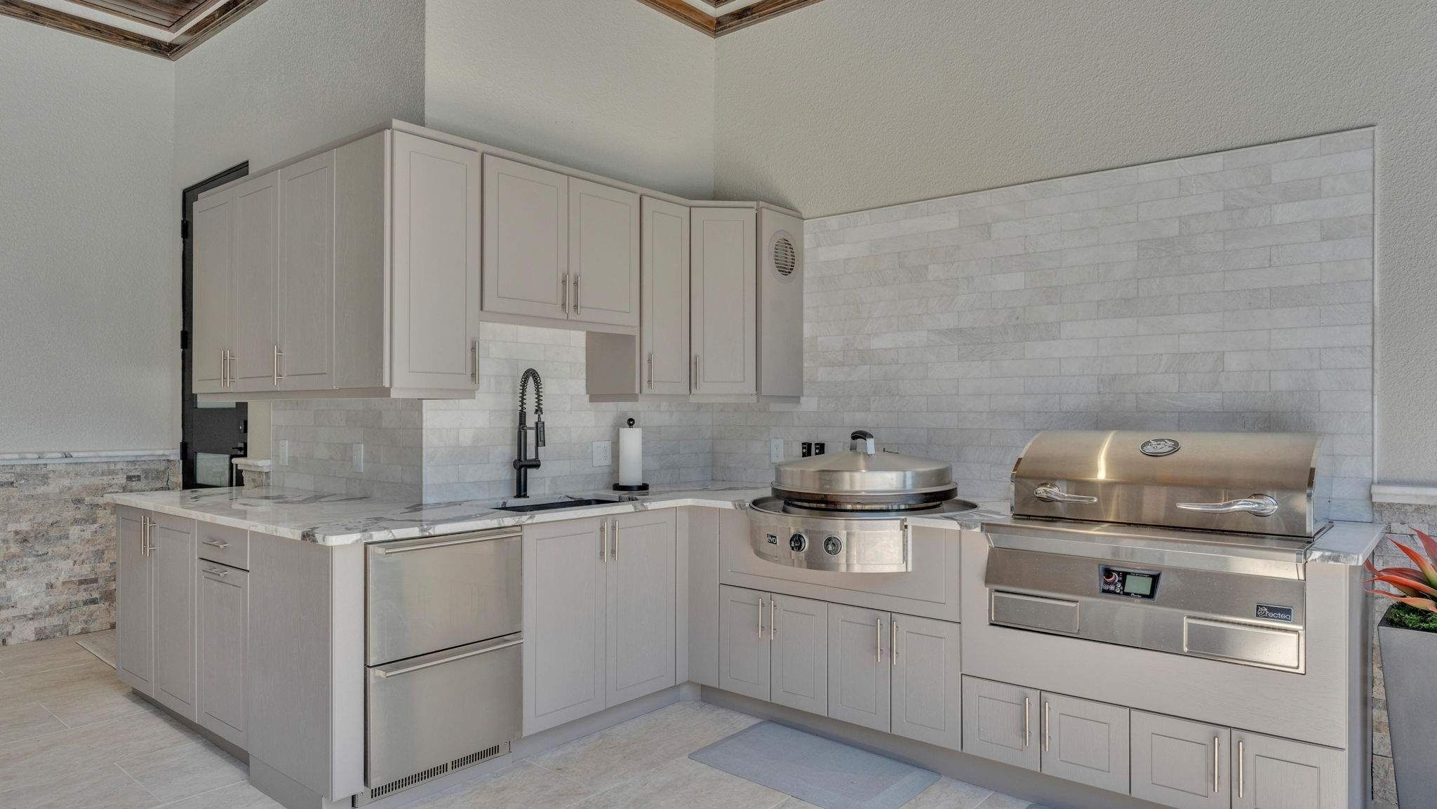  for Webb Homebuilders Group in Lakeland, FL