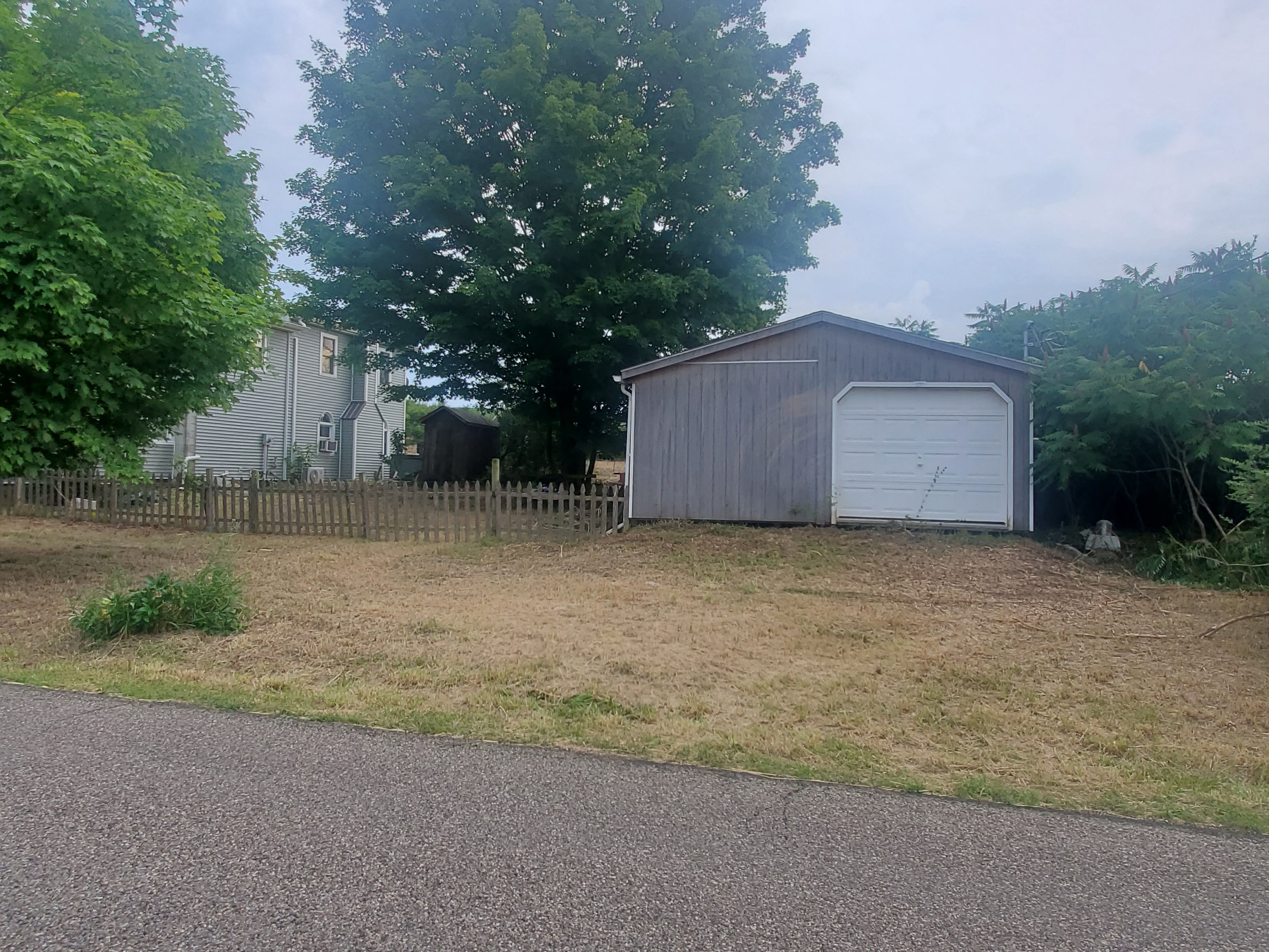  for Down Home Landscaping in Stillwater, PA