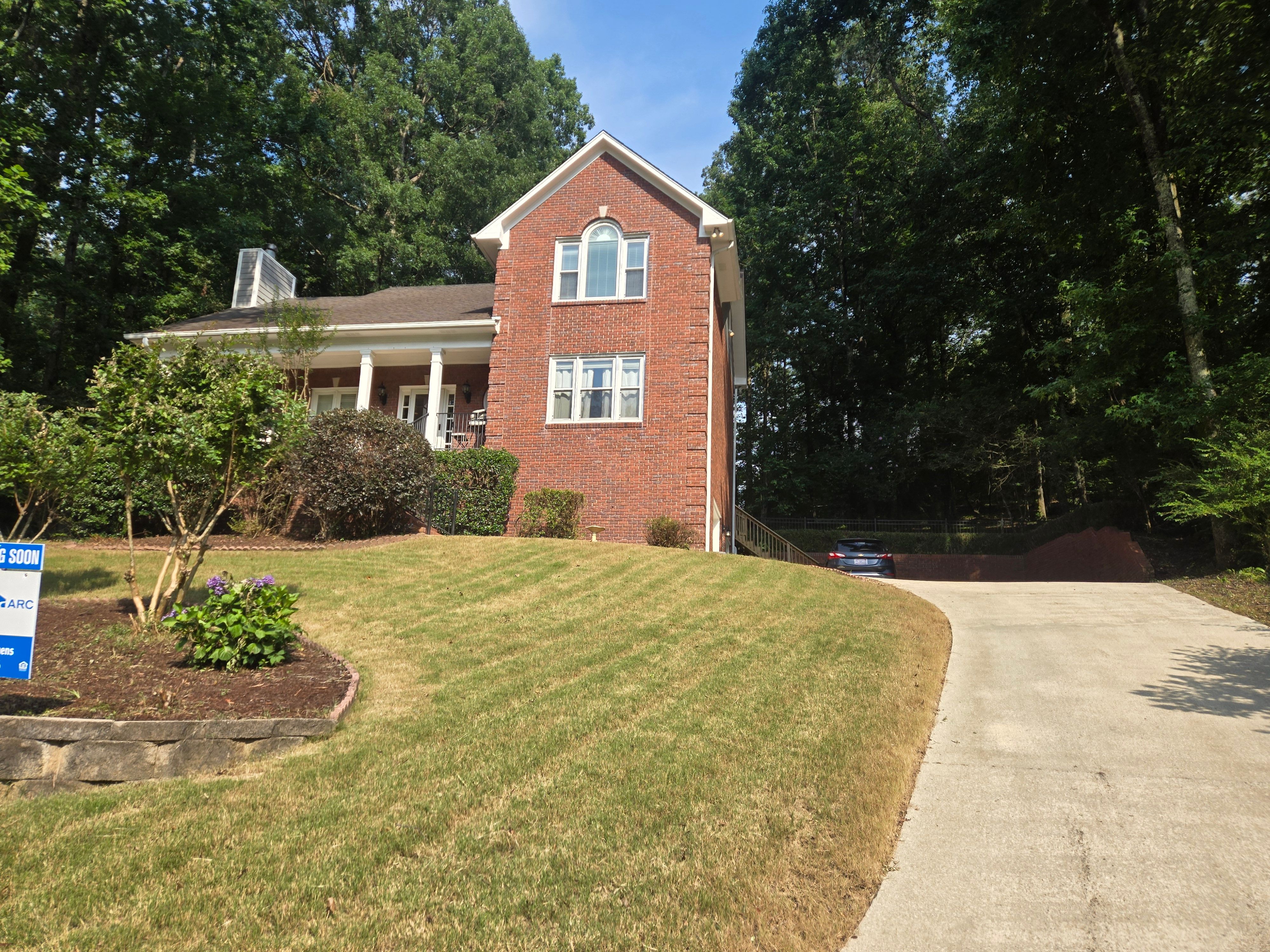  for Squeaky Clean Windows Gutters & More in Hoover, AL