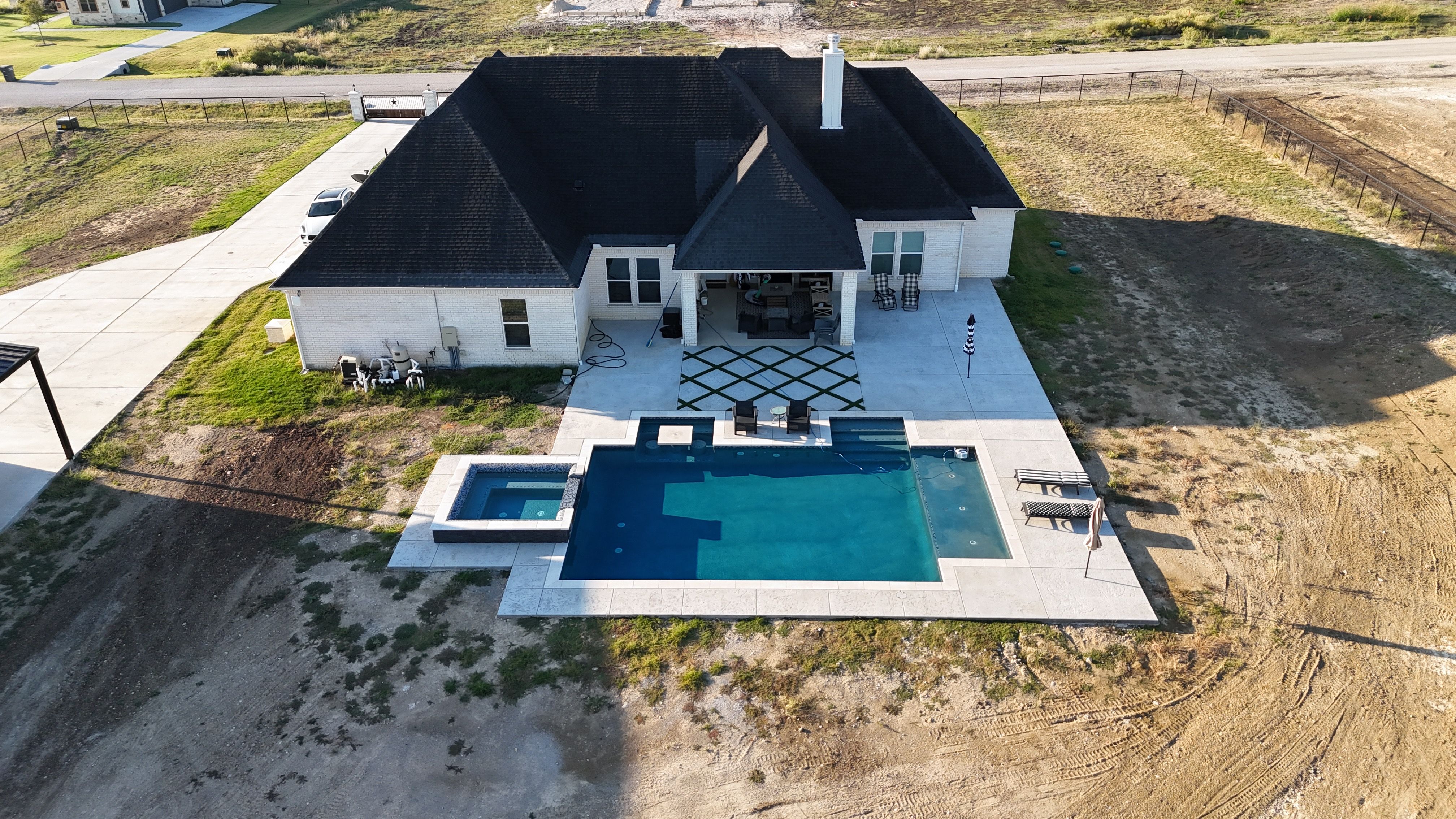  for Black Diamond Custom Pools LLC in Azle, TX