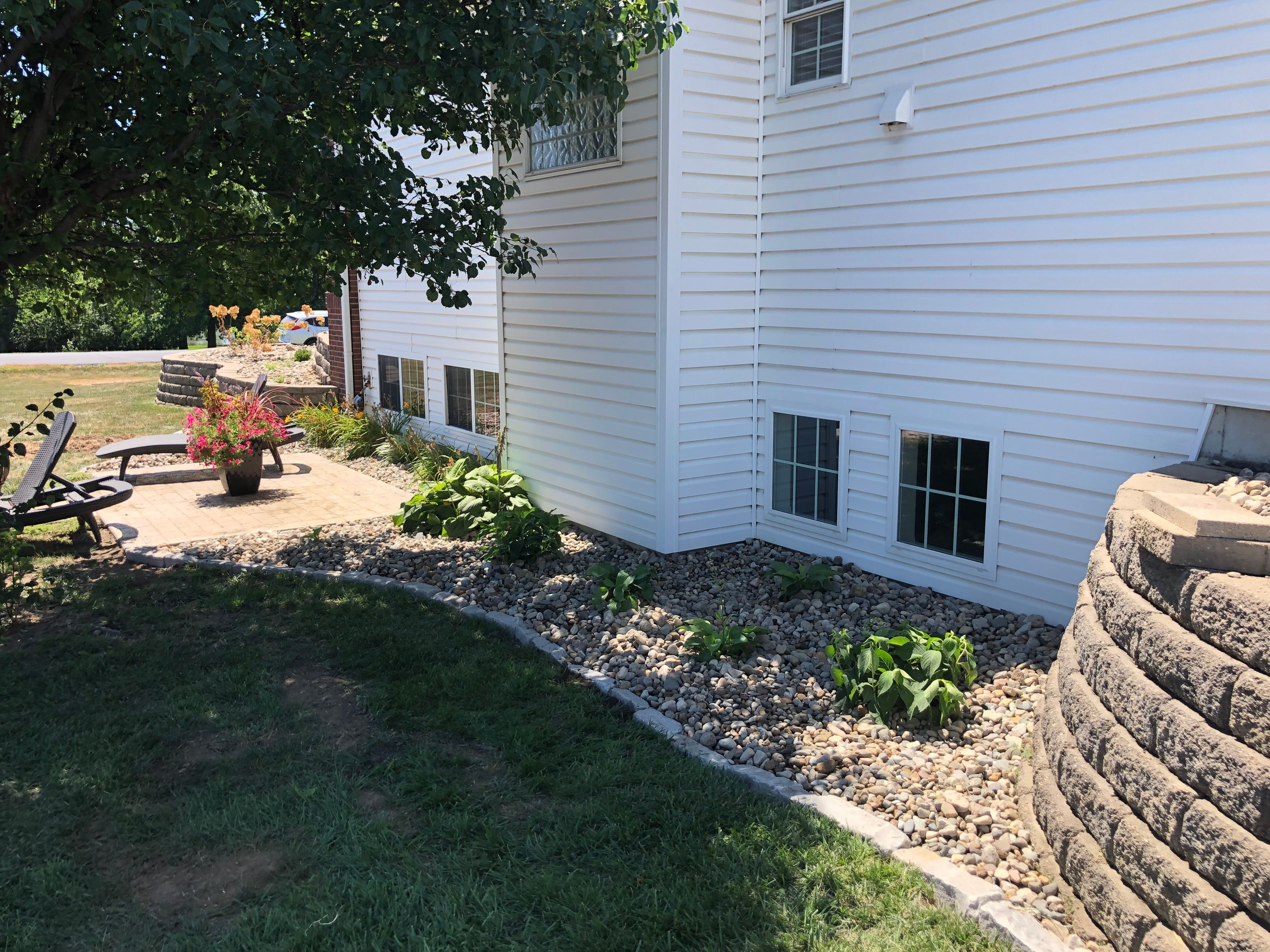  for Thomas' Lawn Care in Maryville, MO