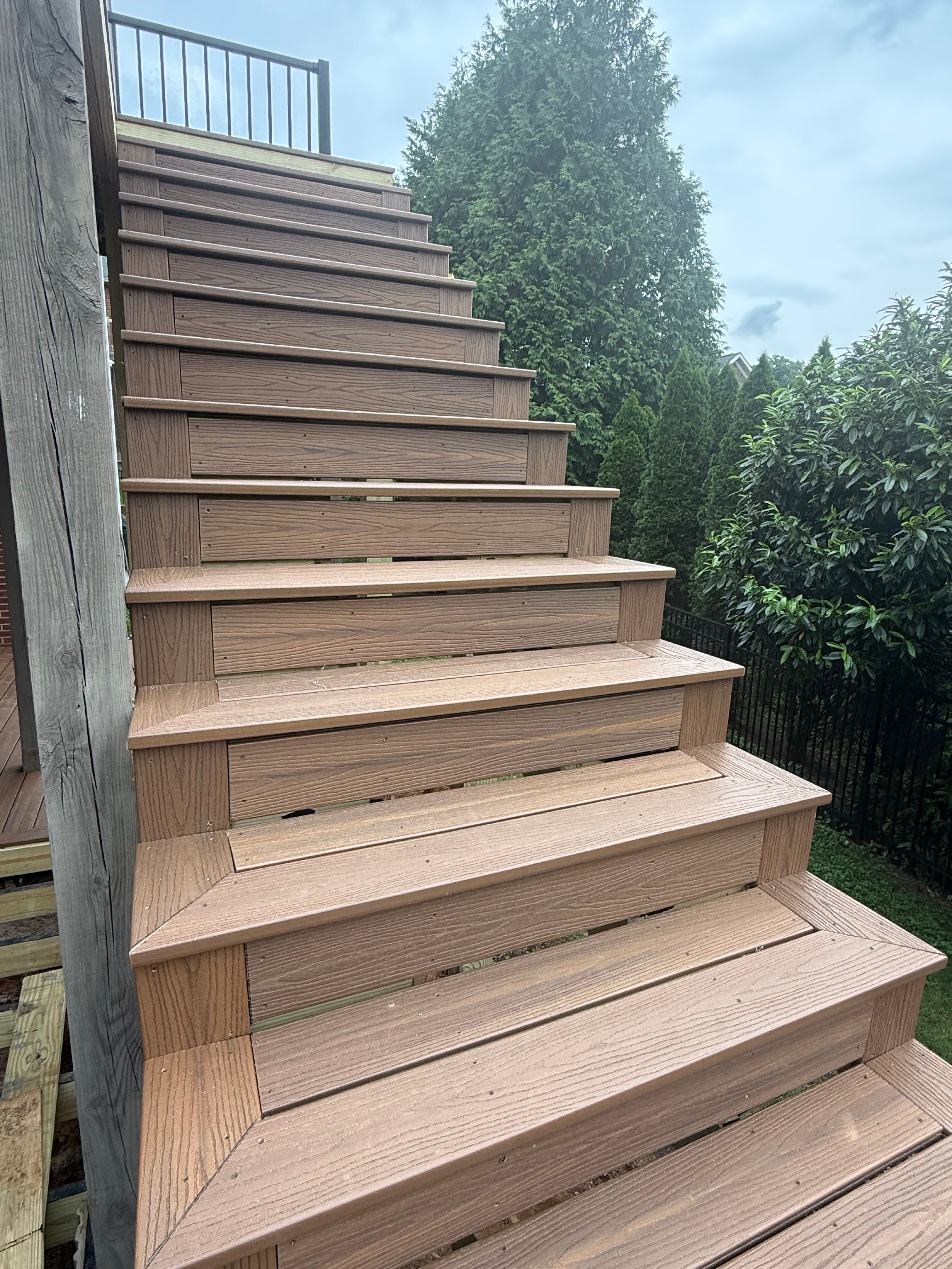  for Deck Escapes and Outdoor Living in Knoxville, TN