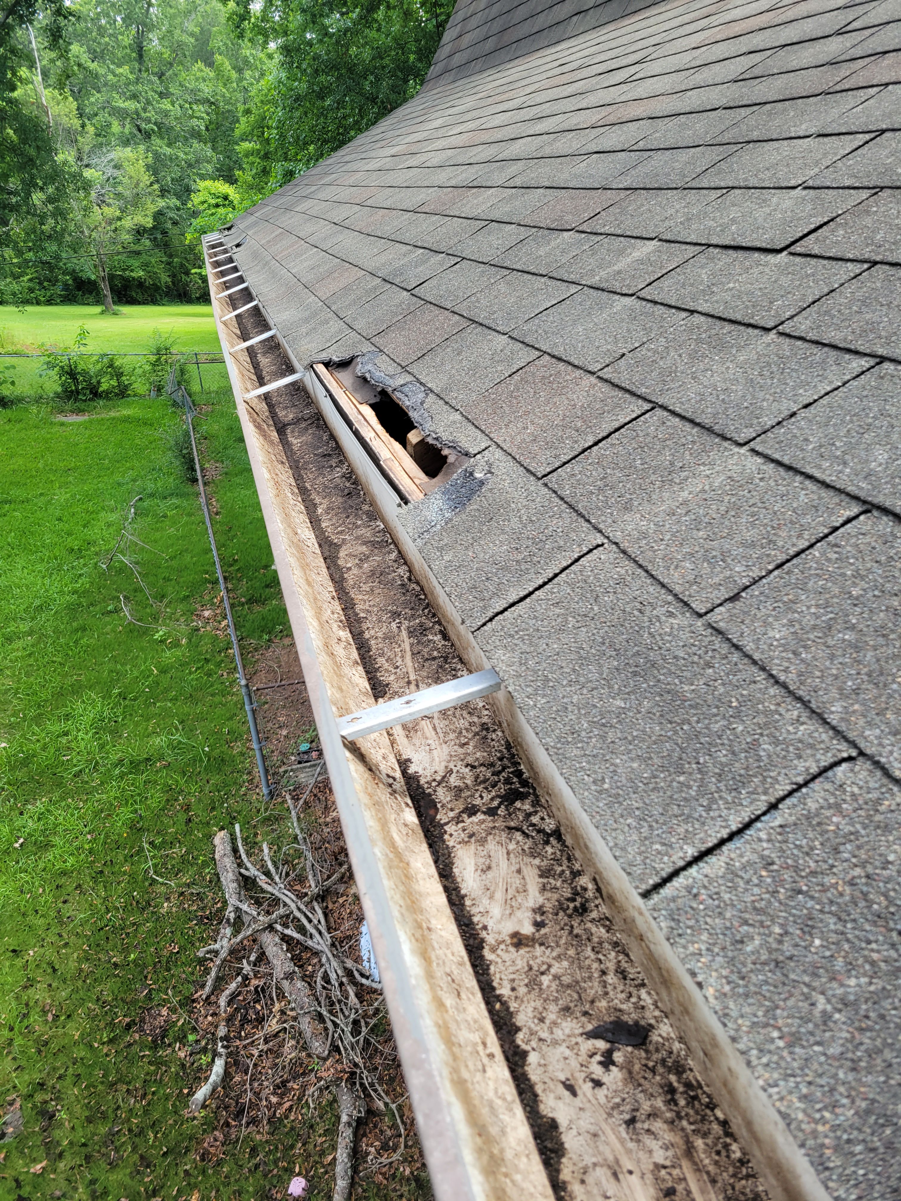  for Squeaky Clean Windows Gutters & More in Hoover, AL