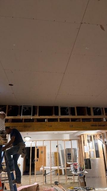  for MJ’s Painting & Remodeling LLC in Irving, TX