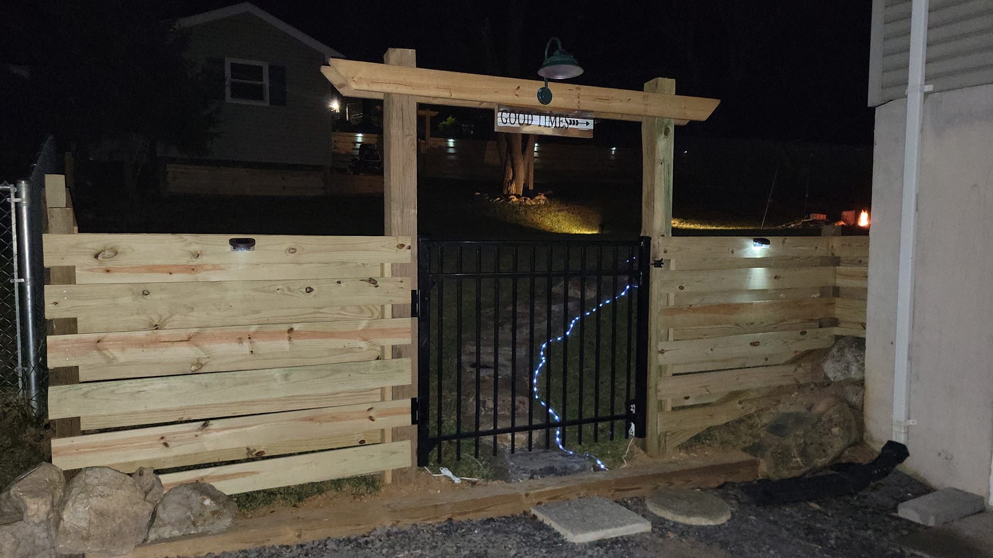  for LALO FENCE in Chantilly, VA